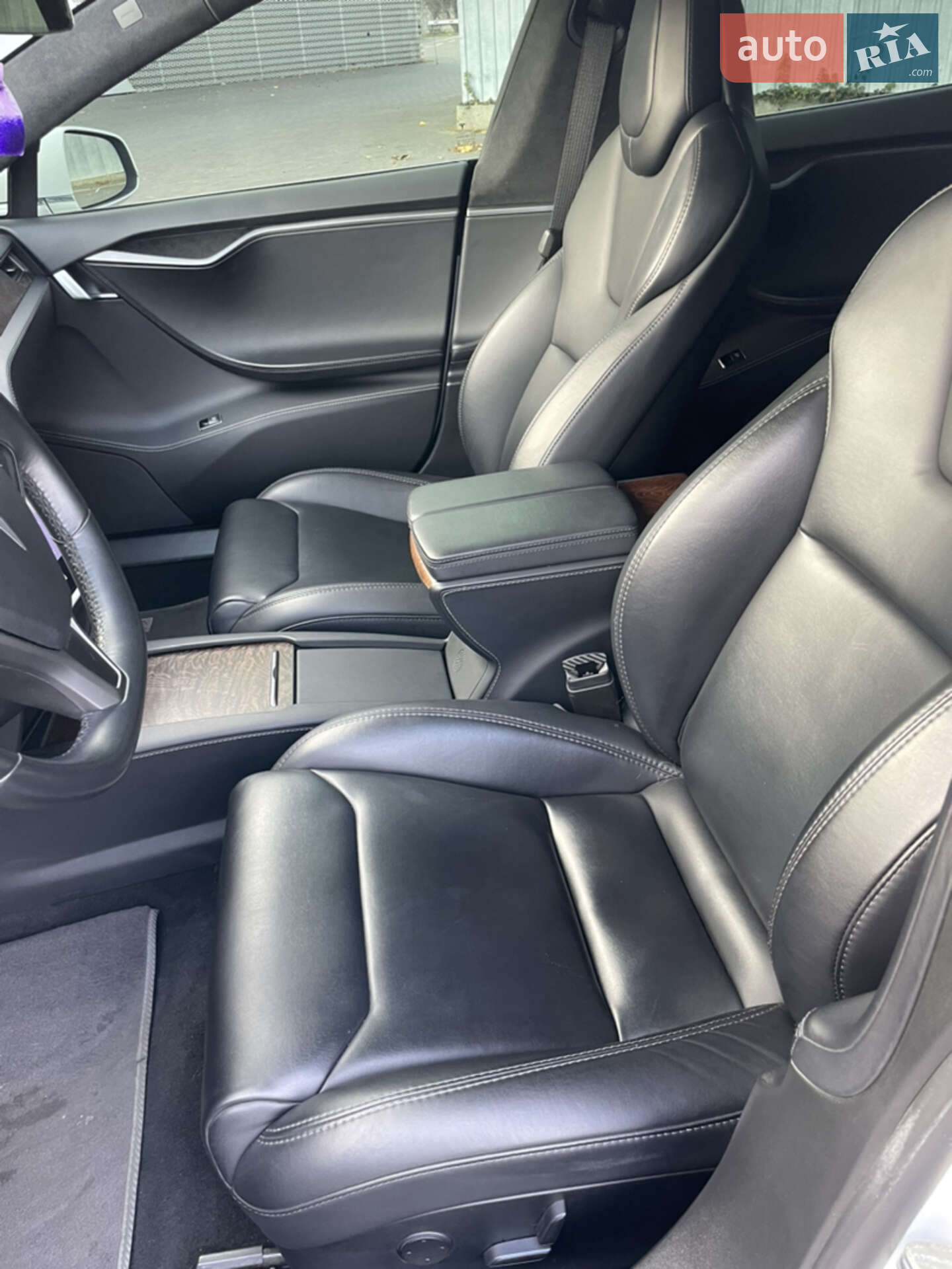 Tesla Model S 2018 VIN 5YJSA1E28JF256797 фото оголошення 20 з 24