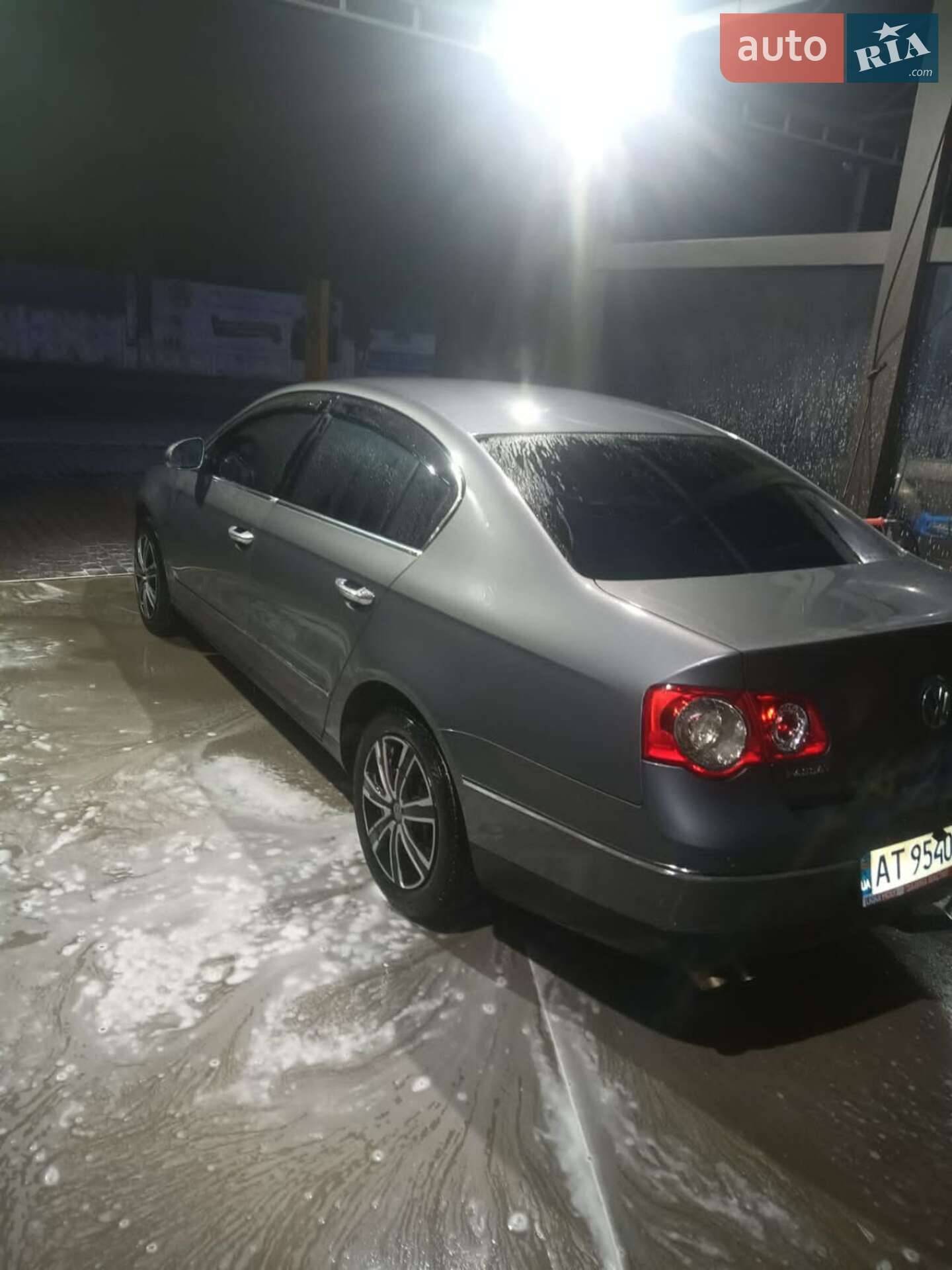 Volkswagen Passat 2005 VIN WVWZZZ3CZ6P124702 фото оголошення 2 з 11