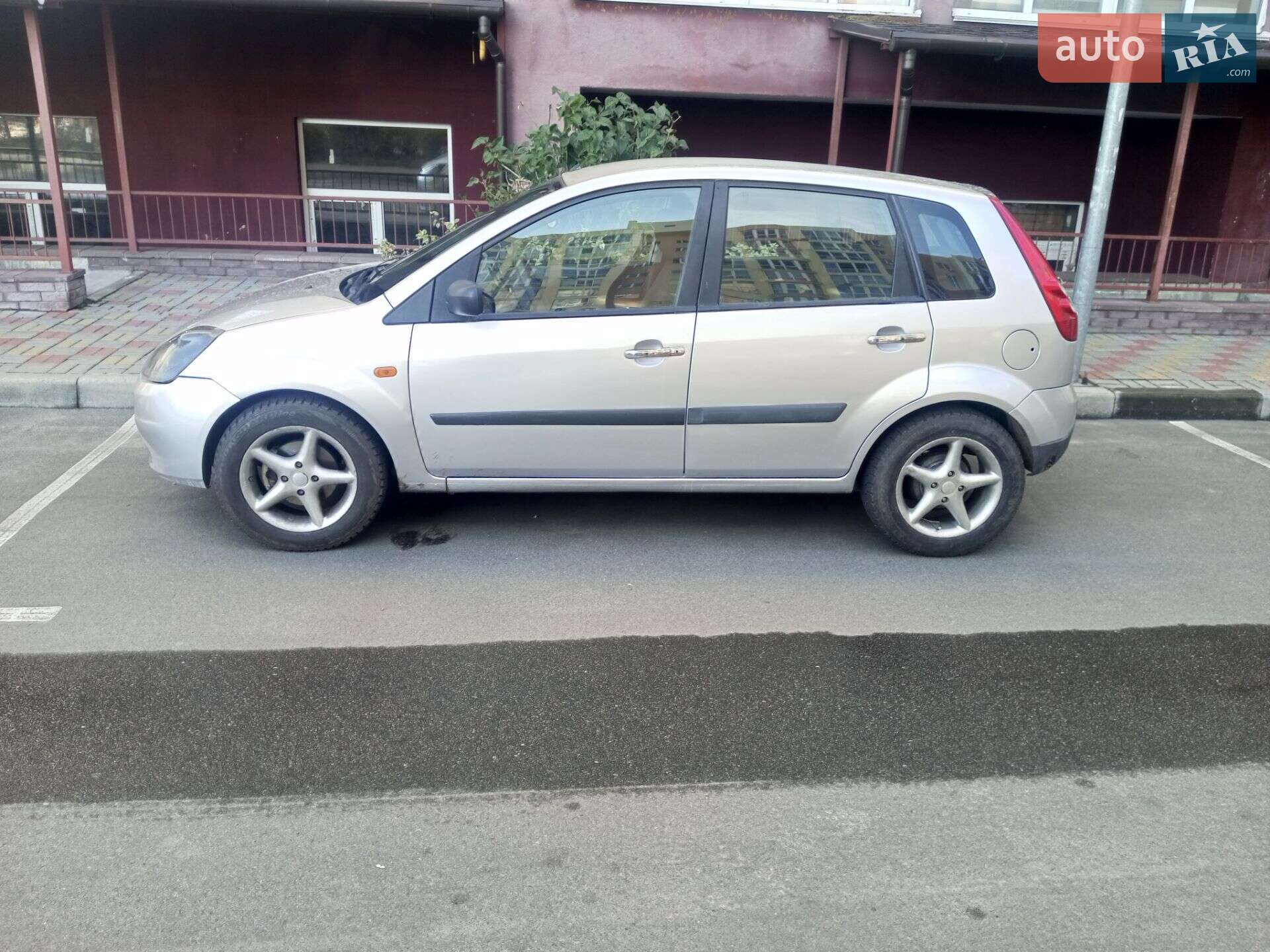 Ford Fiesta 2007 VIN WF0HXXGAJH7Y17256 фото оголошення 11 з 14