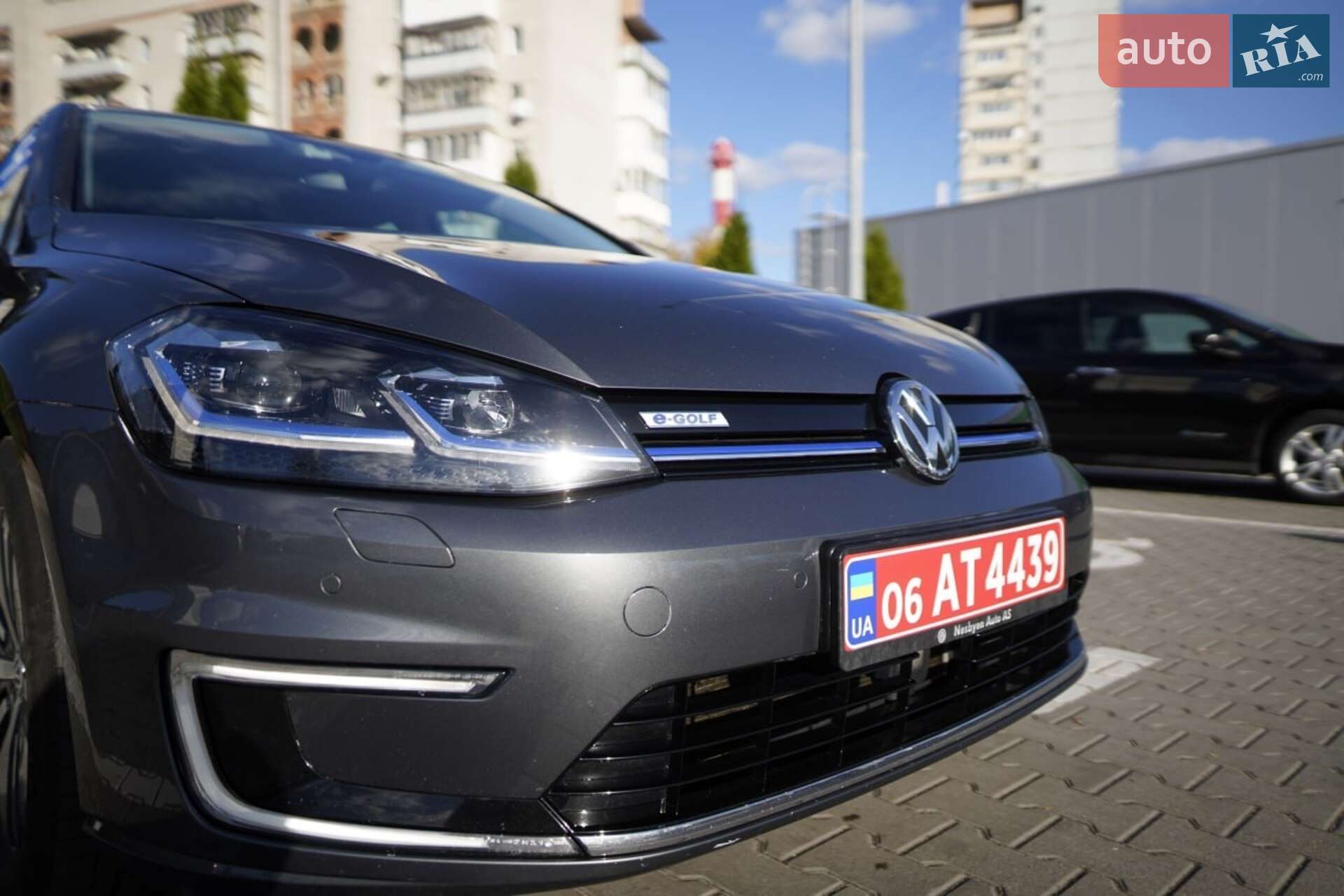 Volkswagen e-Golf 2018 VIN WVWZZZAUZJ8903875 фото оголошення 3 з 20
