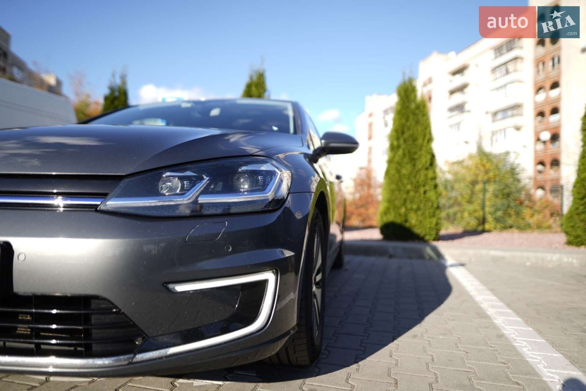 Volkswagen e-Golf 2018 VIN WVWZZZAUZJ8903875 фото оголошення 4 з 20