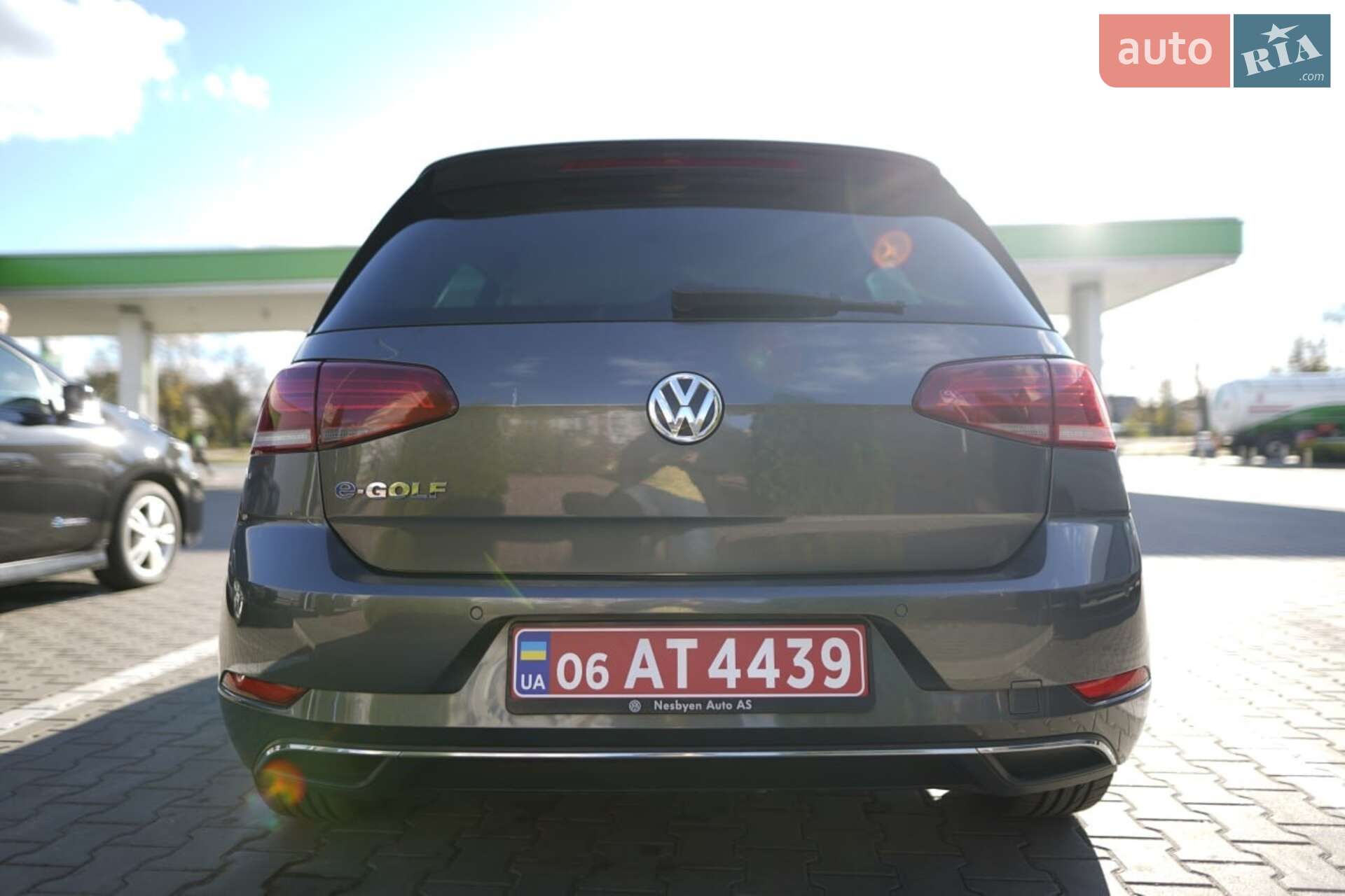 Volkswagen e-Golf 2018 VIN WVWZZZAUZJ8903875 фото оголошення 5 з 20