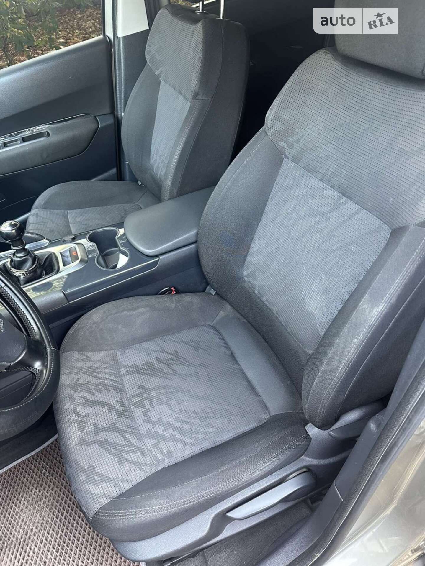 Peugeot 3008 2009 VIN VF30U9HZH9S175670 фото оголошення 37 з 78