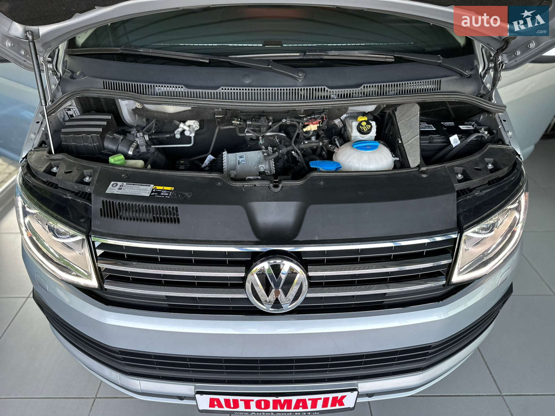 Volkswagen Multivan 2019 VIN WV2ZZZ7HZKH163746 фото оголошення 10 з 38