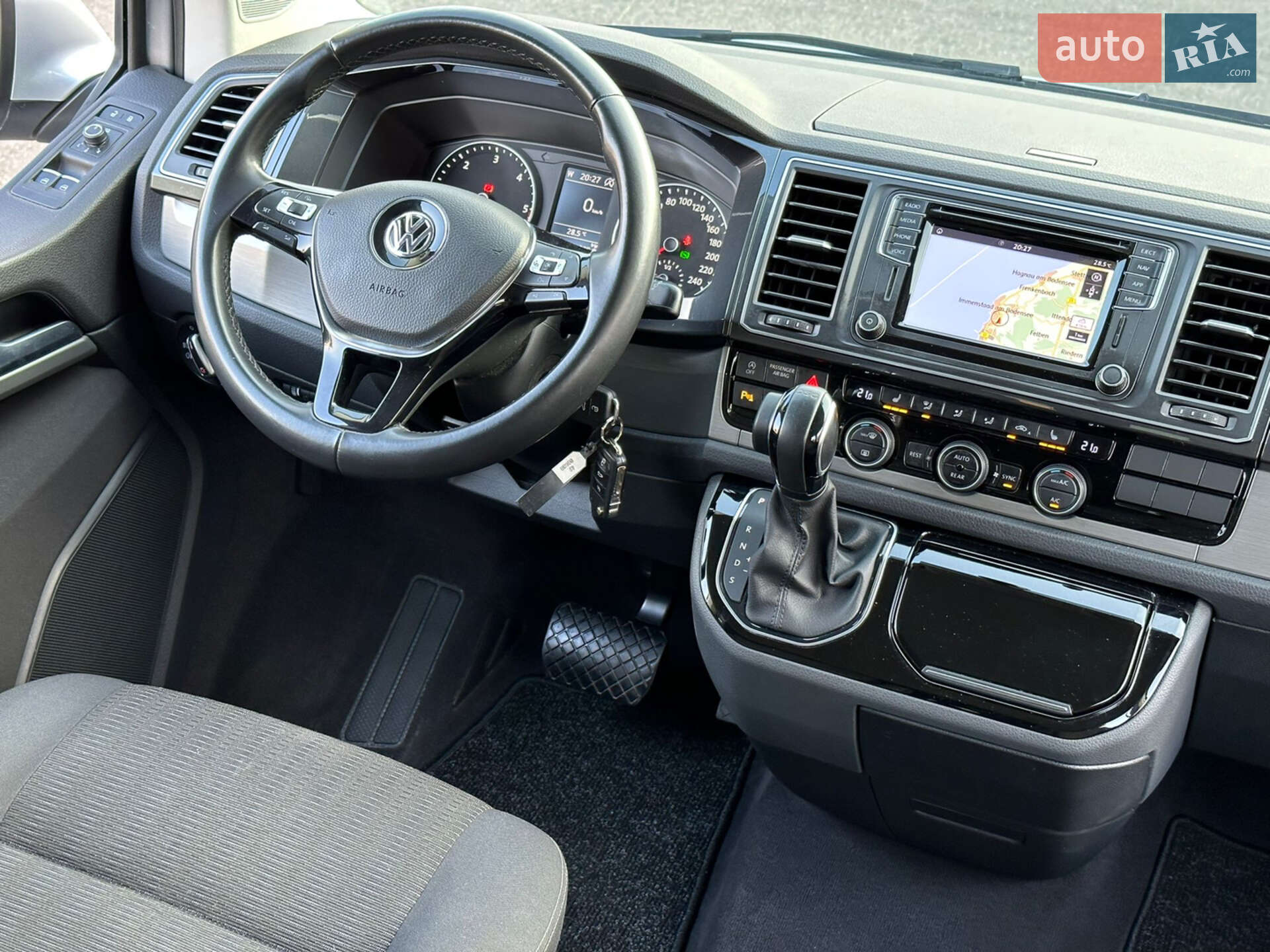 Volkswagen Multivan 2019 VIN WV2ZZZ7HZKH163746 фото оголошення 29 з 38