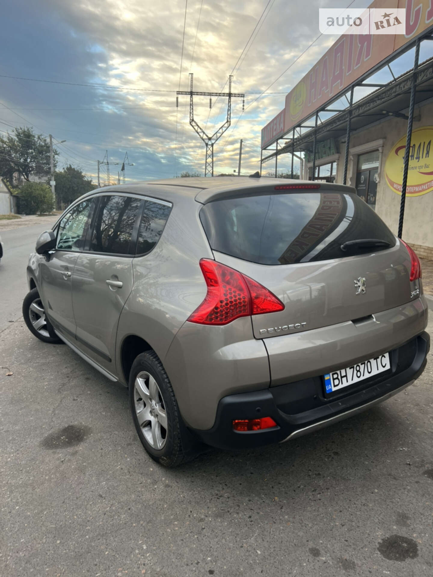 Peugeot 3008 2012 VIN VF30U9HR8CS049687 фото оголошення 4 з 13