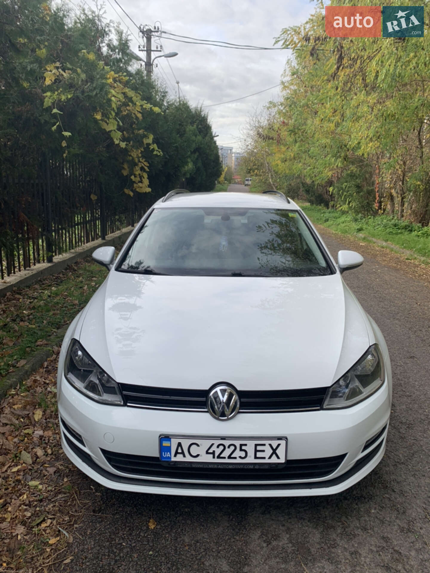 Volkswagen Golf 2015 VIN WVWZZZAUZGP551926 фото оголошення 2 з 31