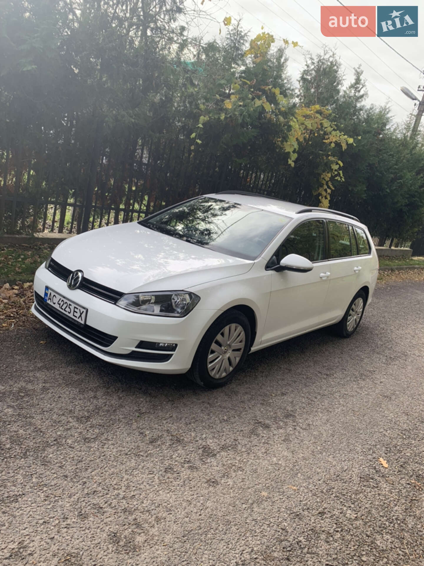 Volkswagen Golf 2015 VIN WVWZZZAUZGP551926 фото оголошення 6 з 31