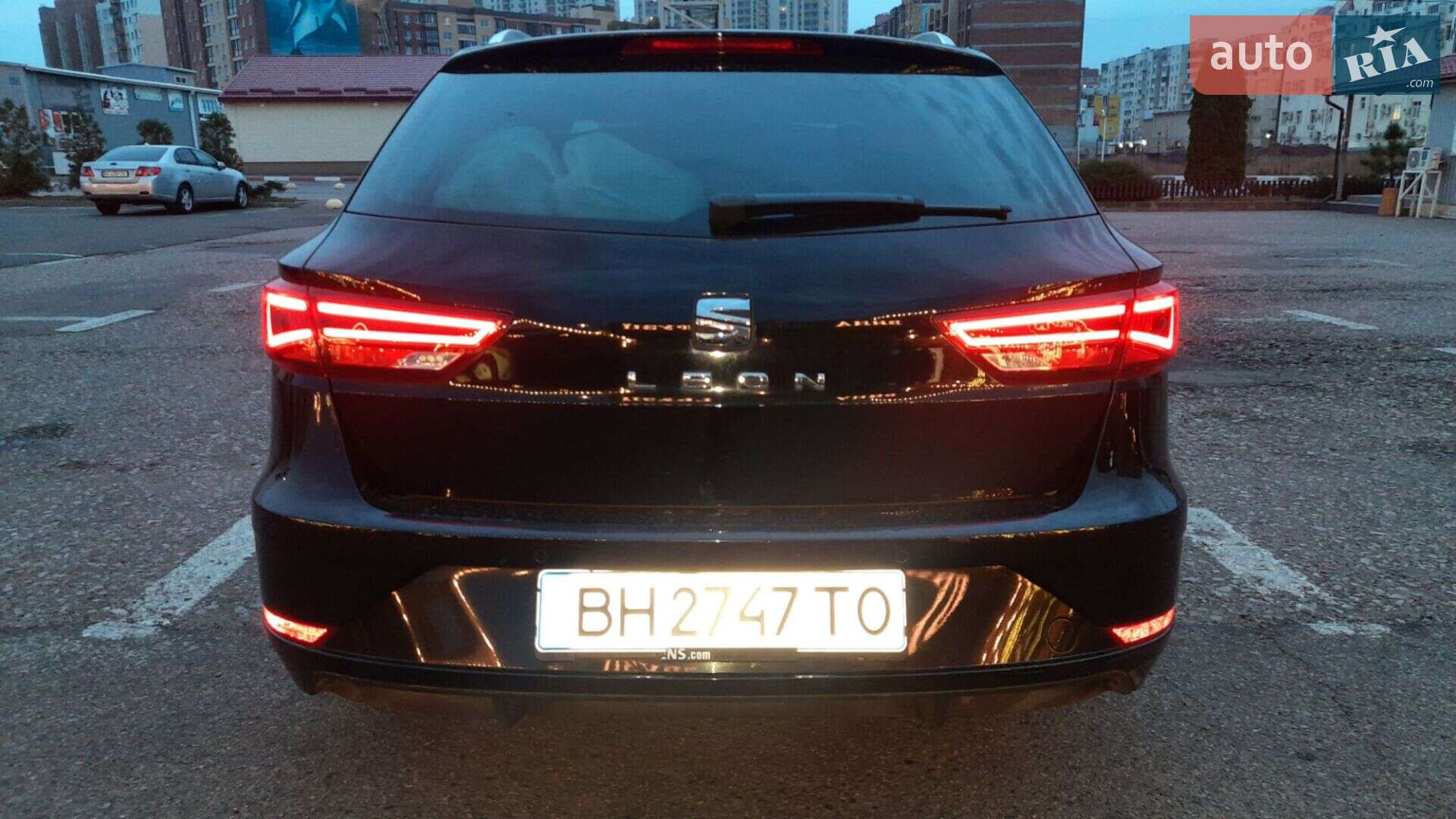SEAT Leon 2019 VIN VSSZZZ5FZKR115141 фото оголошення 11 з 34