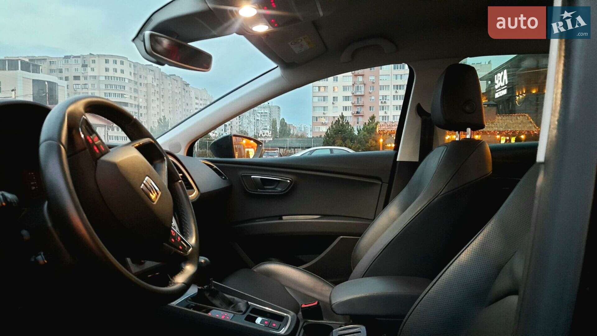 SEAT Leon 2019 VIN VSSZZZ5FZKR115141 фото оголошення 19 з 34