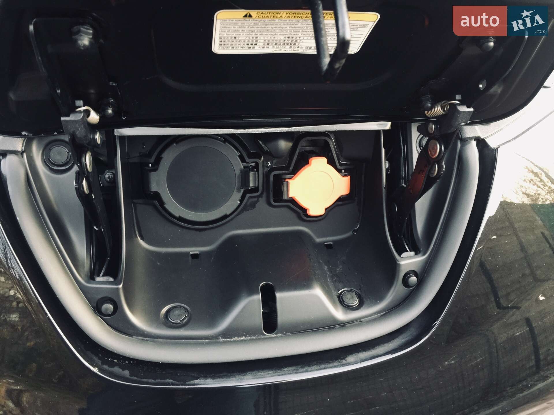Nissan Leaf 2017 VIN SJNFAAZE0U6065658 фото оголошення 2 з 16