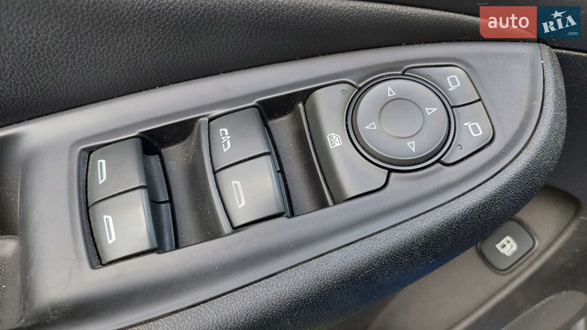 Chevrolet Volt 2017 VIN 1G1RD6S5XHU210111 фото оголошення 4 з 20