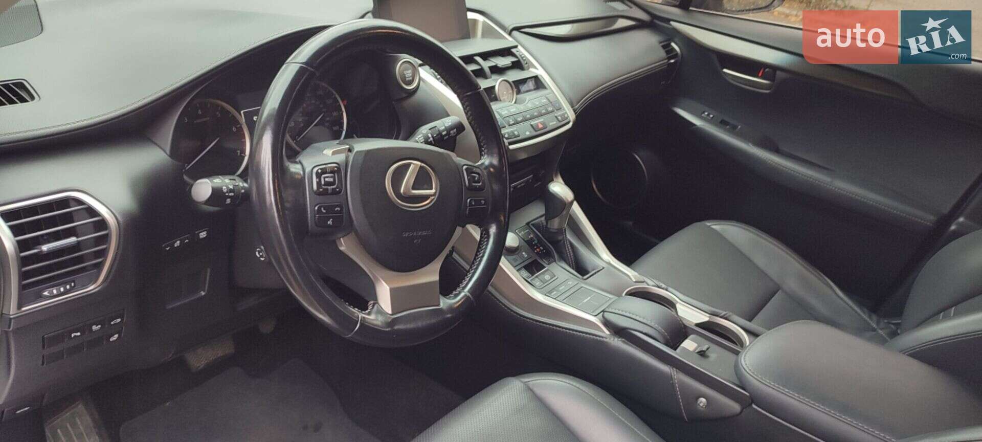 Lexus NX 2017 VIN JTJYARBZ4H2070646 фото оголошення 2 з 11