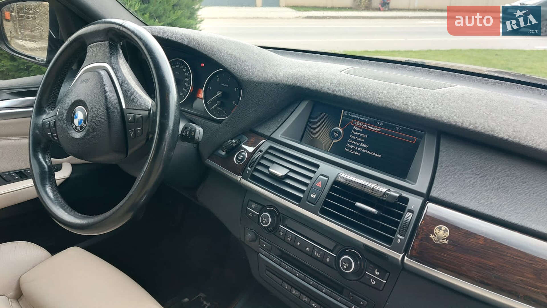 BMW X5 2011 VIN WBAZW41050L827354 фото оголошення 16 з 39