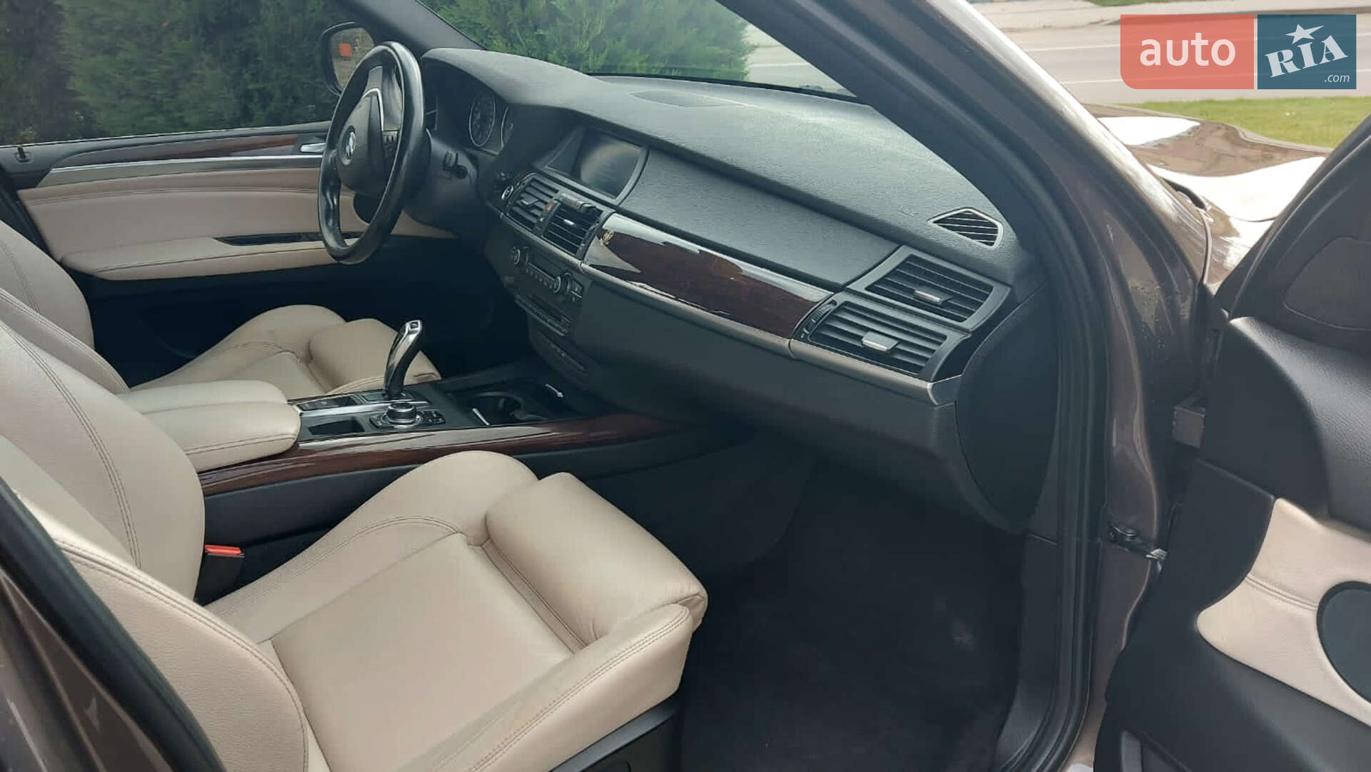 BMW X5 2011 VIN WBAZW41050L827354 фото оголошення 24 з 39