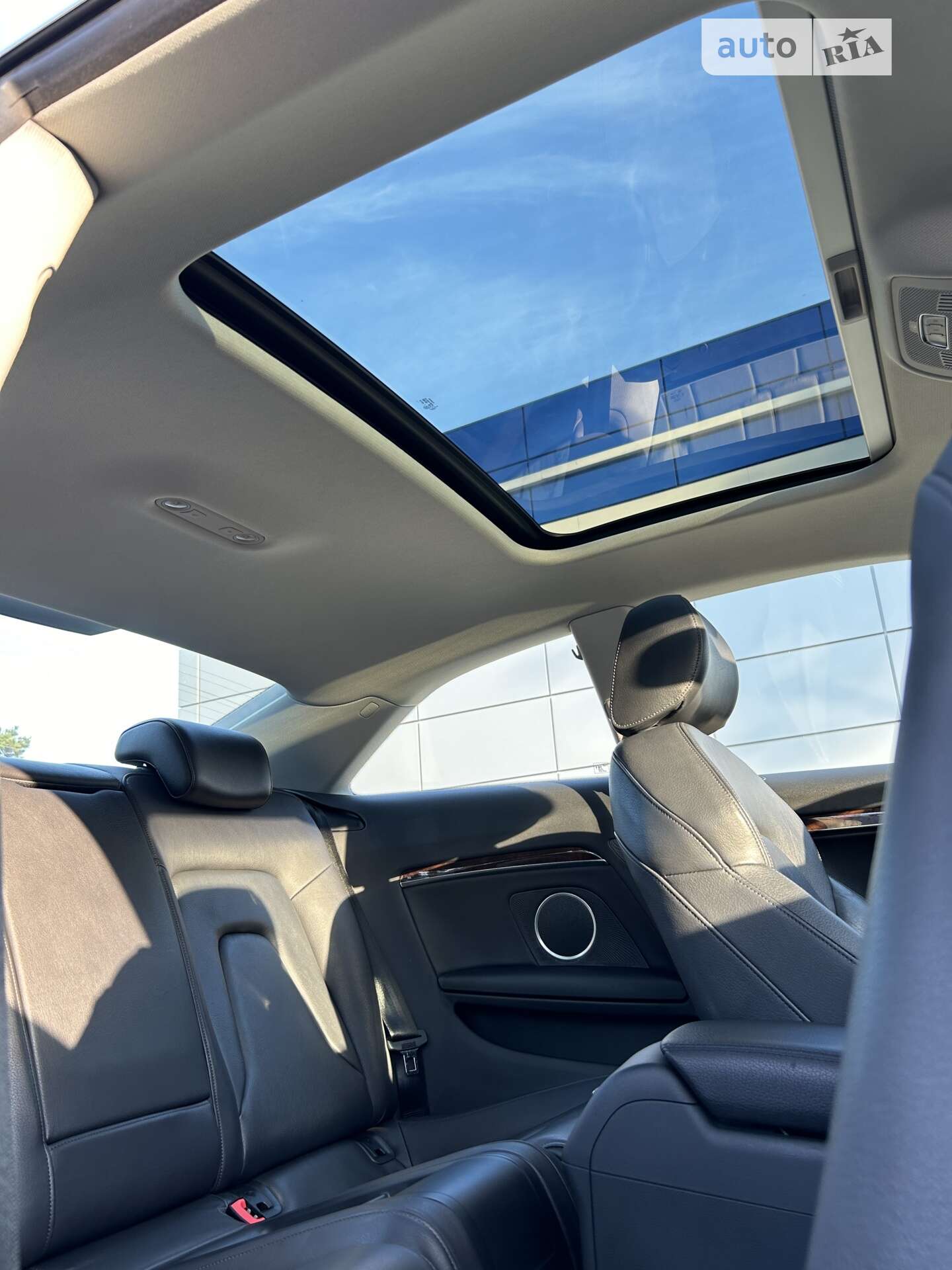 Audi A5 2013 VIN WAULFAFR5EA012148 фото оголошення 5 з 8