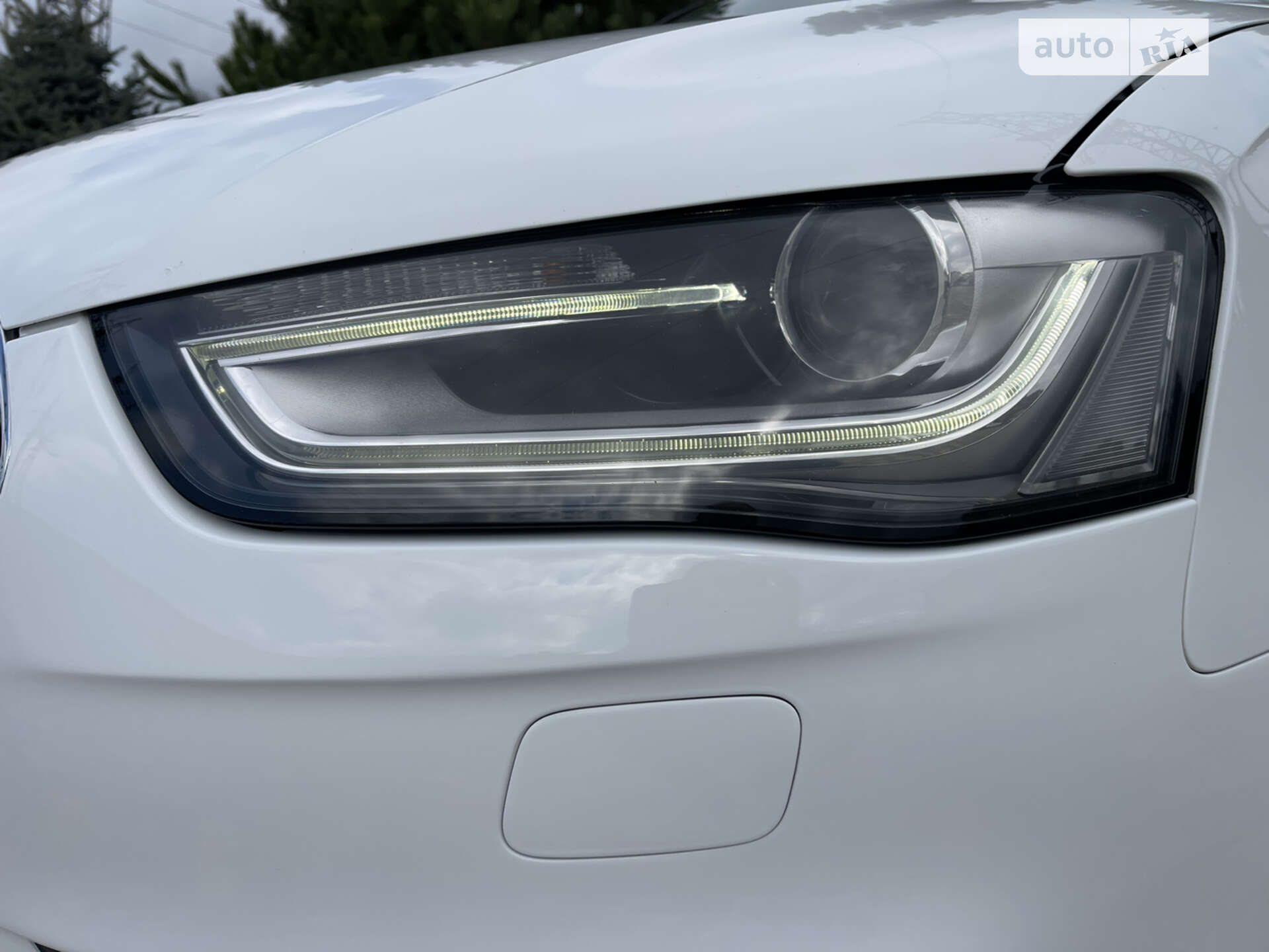 Audi A4 2012 VIN WAUZZZ8K1DN000652 фото оголошення 18 з 44