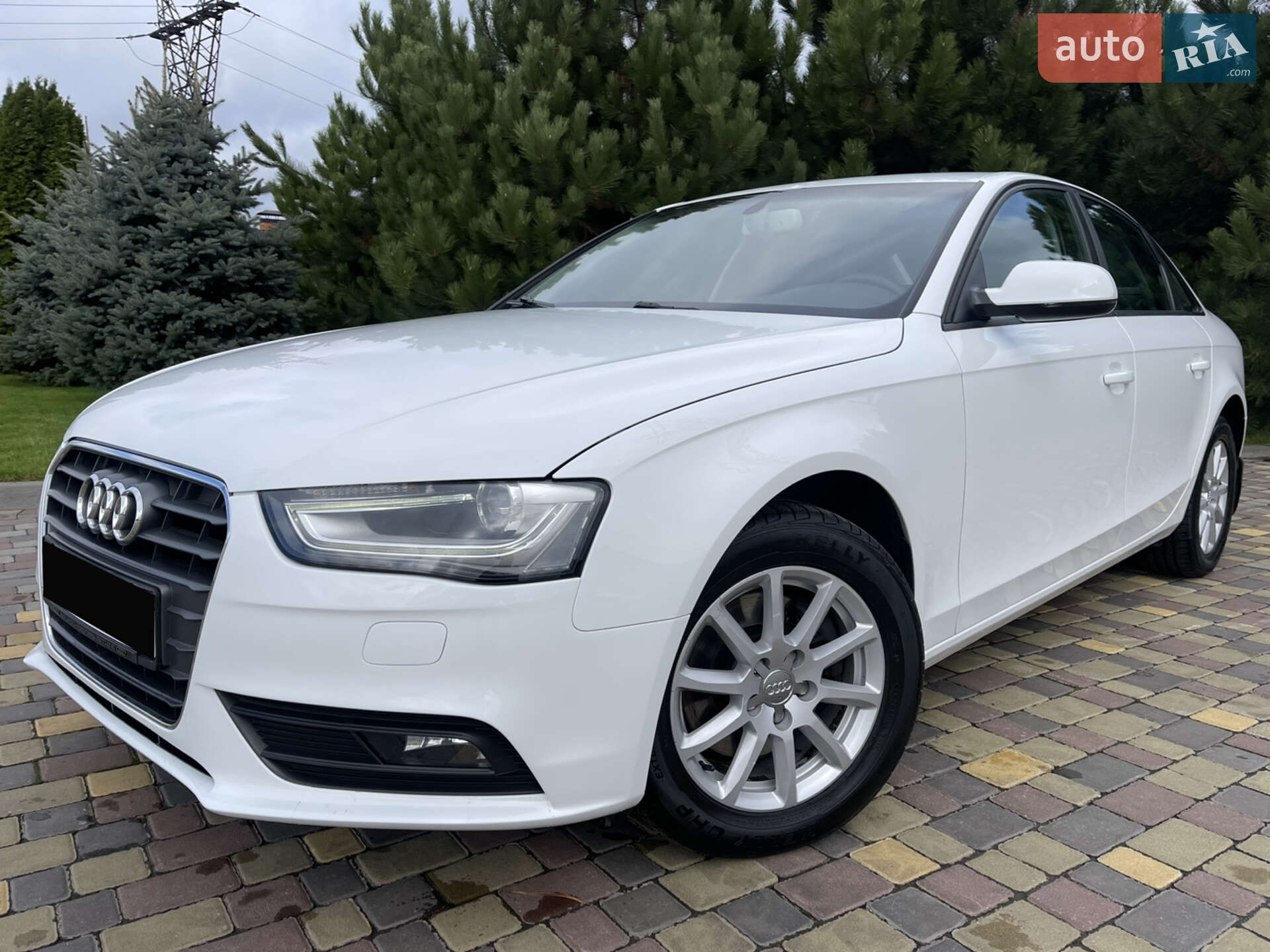 Audi A4 2012 VIN WAUZZZ8K1DN000652 фото оголошення 3 з 44