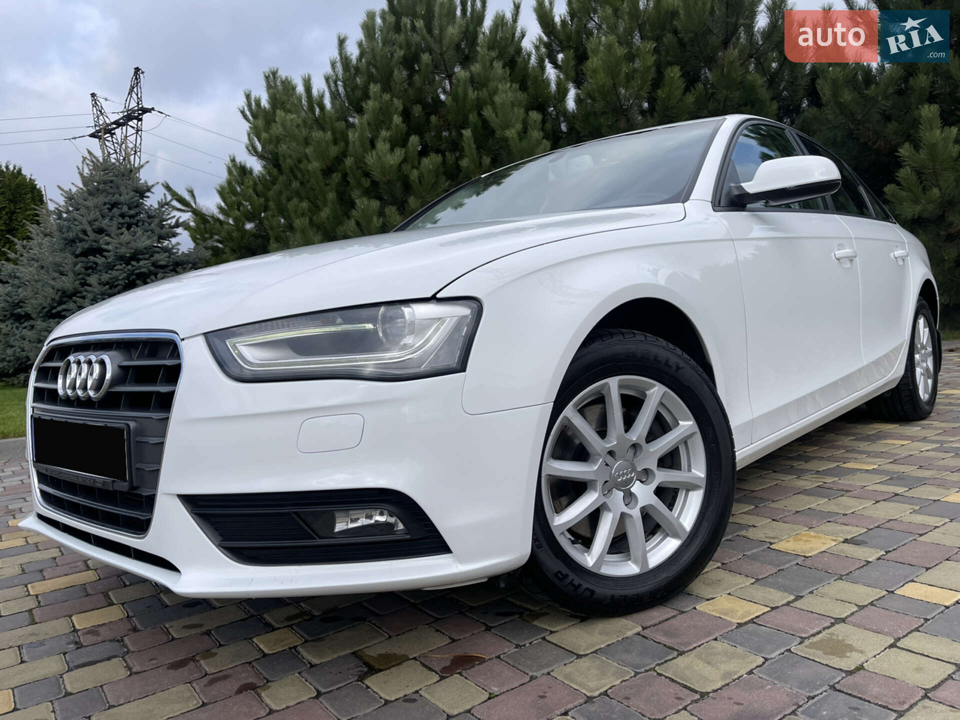 Audi A4 2012 VIN WAUZZZ8K1DN000652 фото оголошення 4 з 44