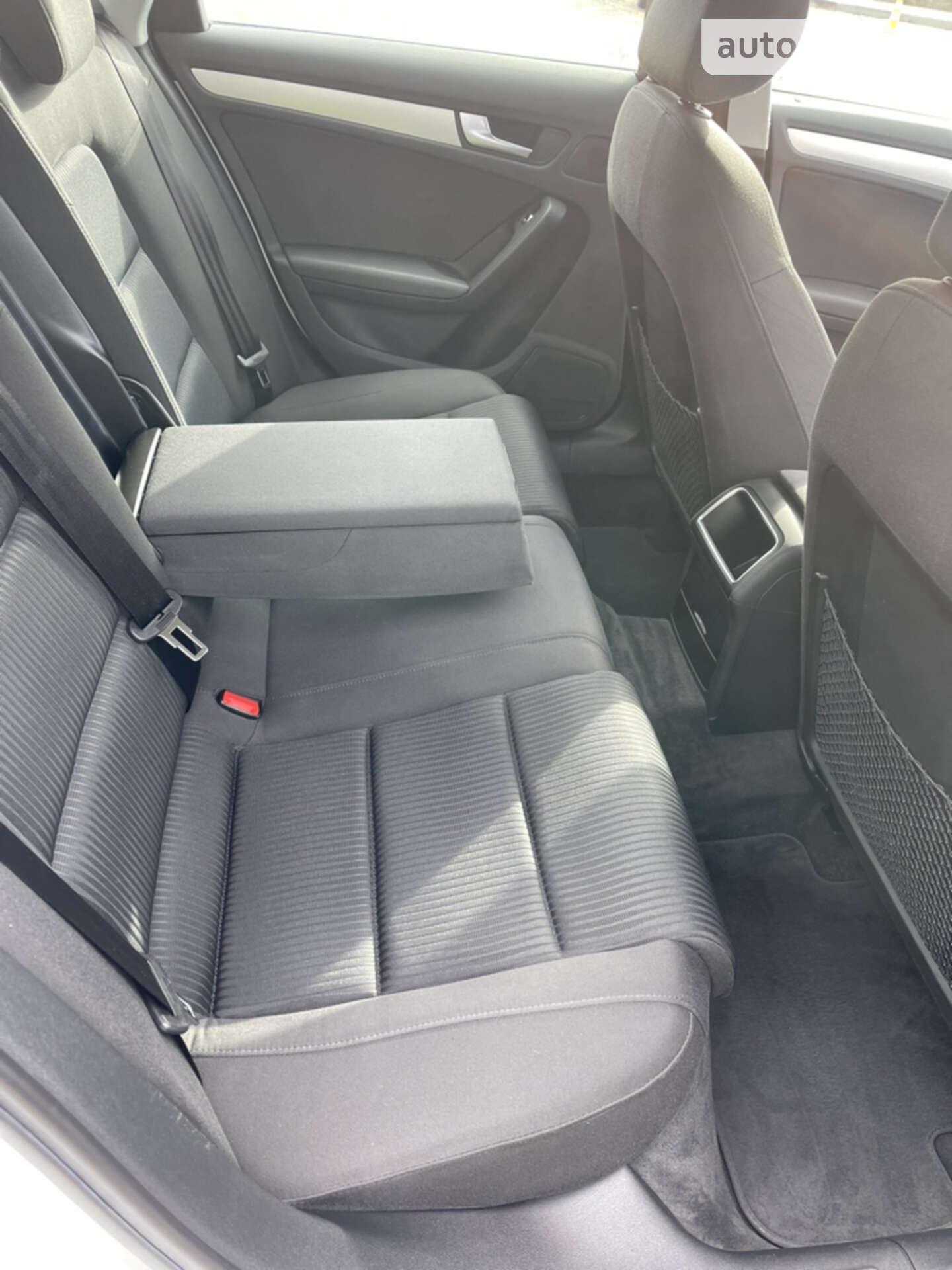 Audi A4 2012 VIN WAUZZZ8K1DN000652 фото оголошення 23 з 44
