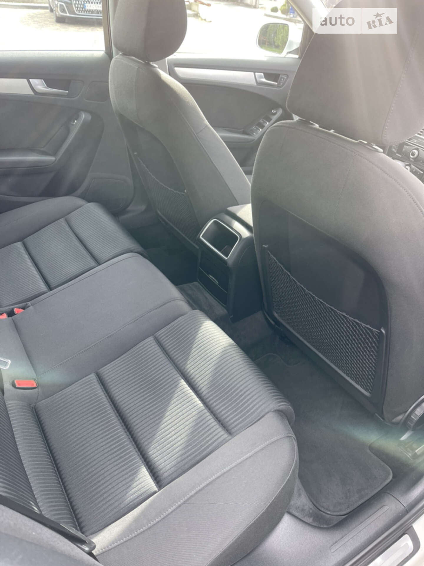 Audi A4 2012 VIN WAUZZZ8K1DN000652 фото оголошення 25 з 44