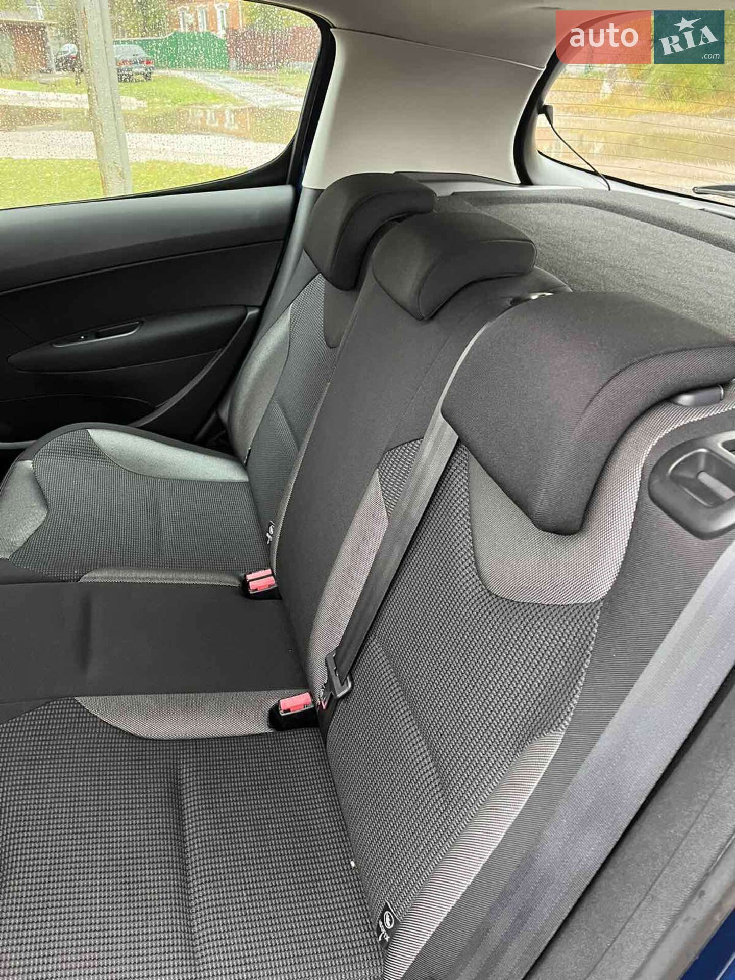 Peugeot 308 2008 VIN VF34C5FWC55008835 фото оголошення 8 з 9
