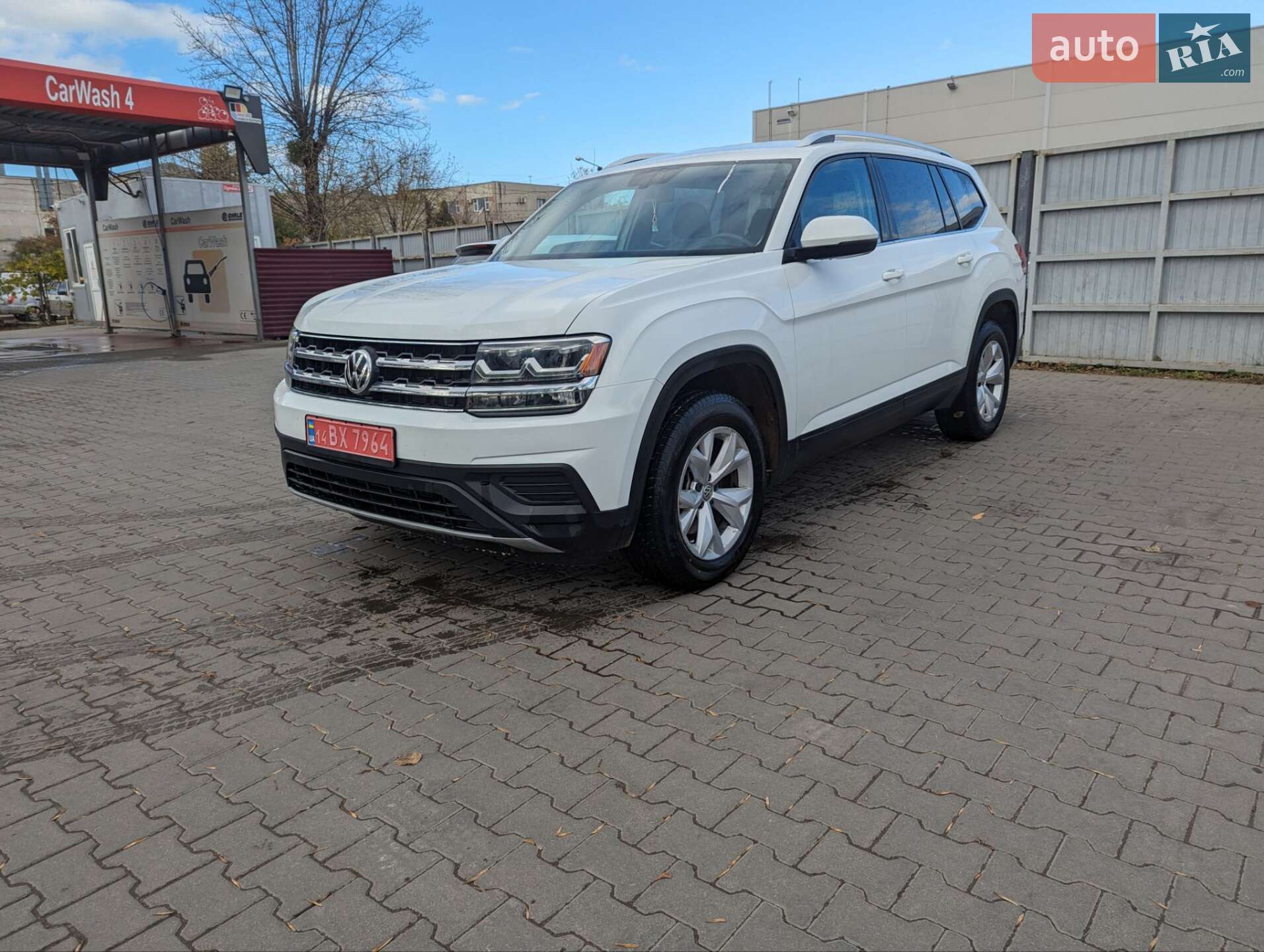 Volkswagen Atlas 2018 VIN 1V2AP2CAXKC505852 фото оголошення 4 з 14