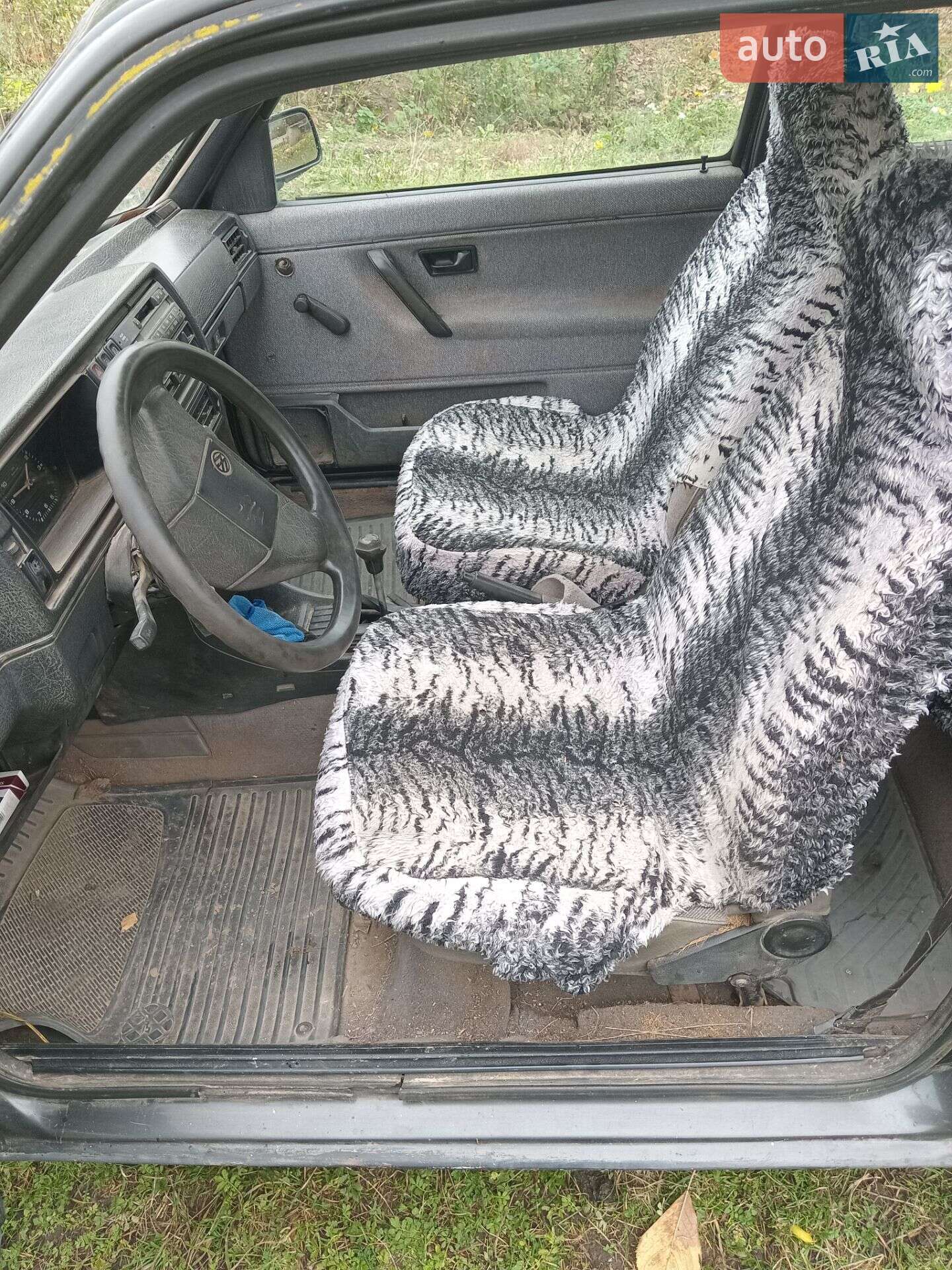Volkswagen Golf 1988 VIN WVWZZZ19ZJW400830 фото оголошення 5 з 10