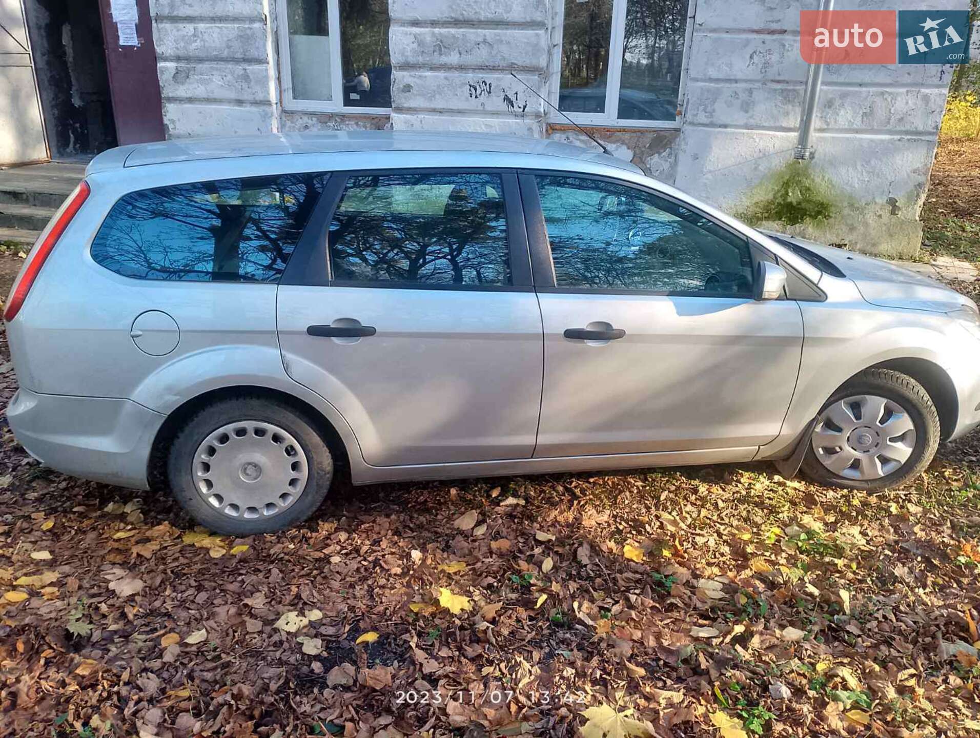 Ford Focus 2009 VIN WF0SXXGCDS9D54865 фото оголошення 4 з 5