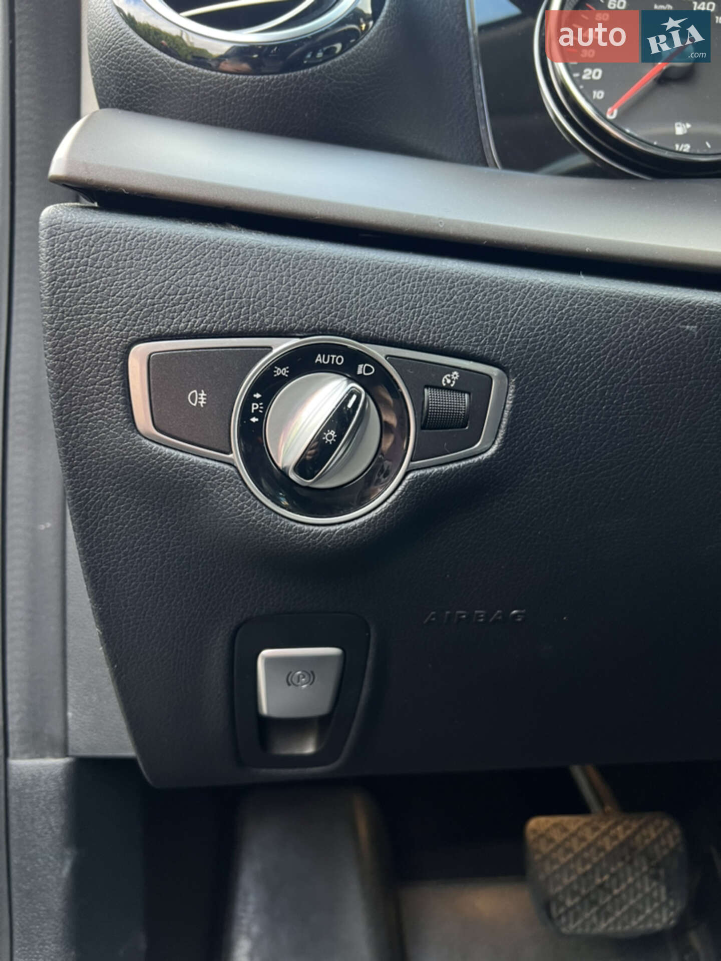 Mercedes-Benz E-Class 2016 VIN WDD2132041A127717 фото оголошення 14 з 60