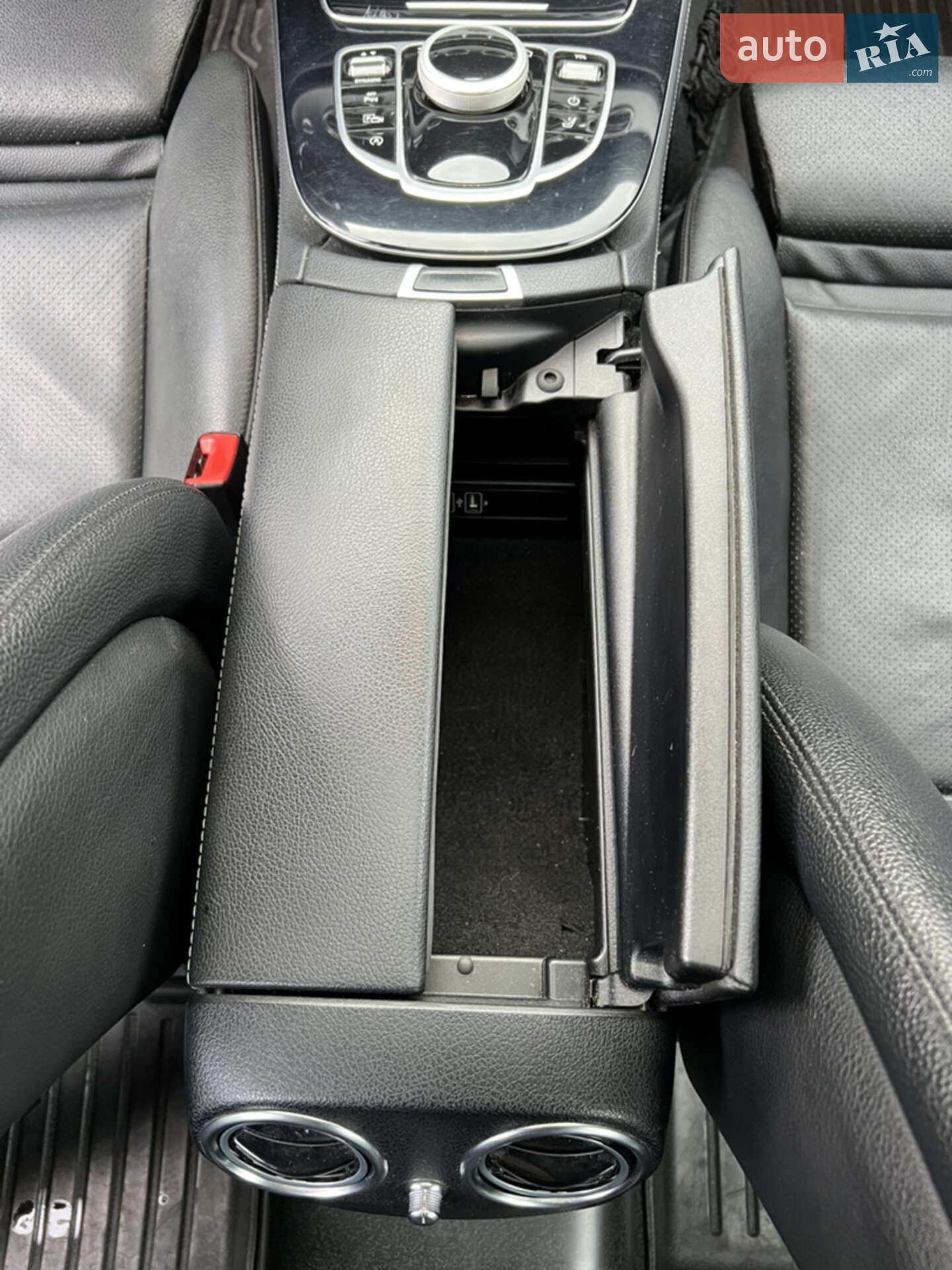 Mercedes-Benz E-Class 2016 VIN WDD2132041A127717 фото оголошення 43 з 60
