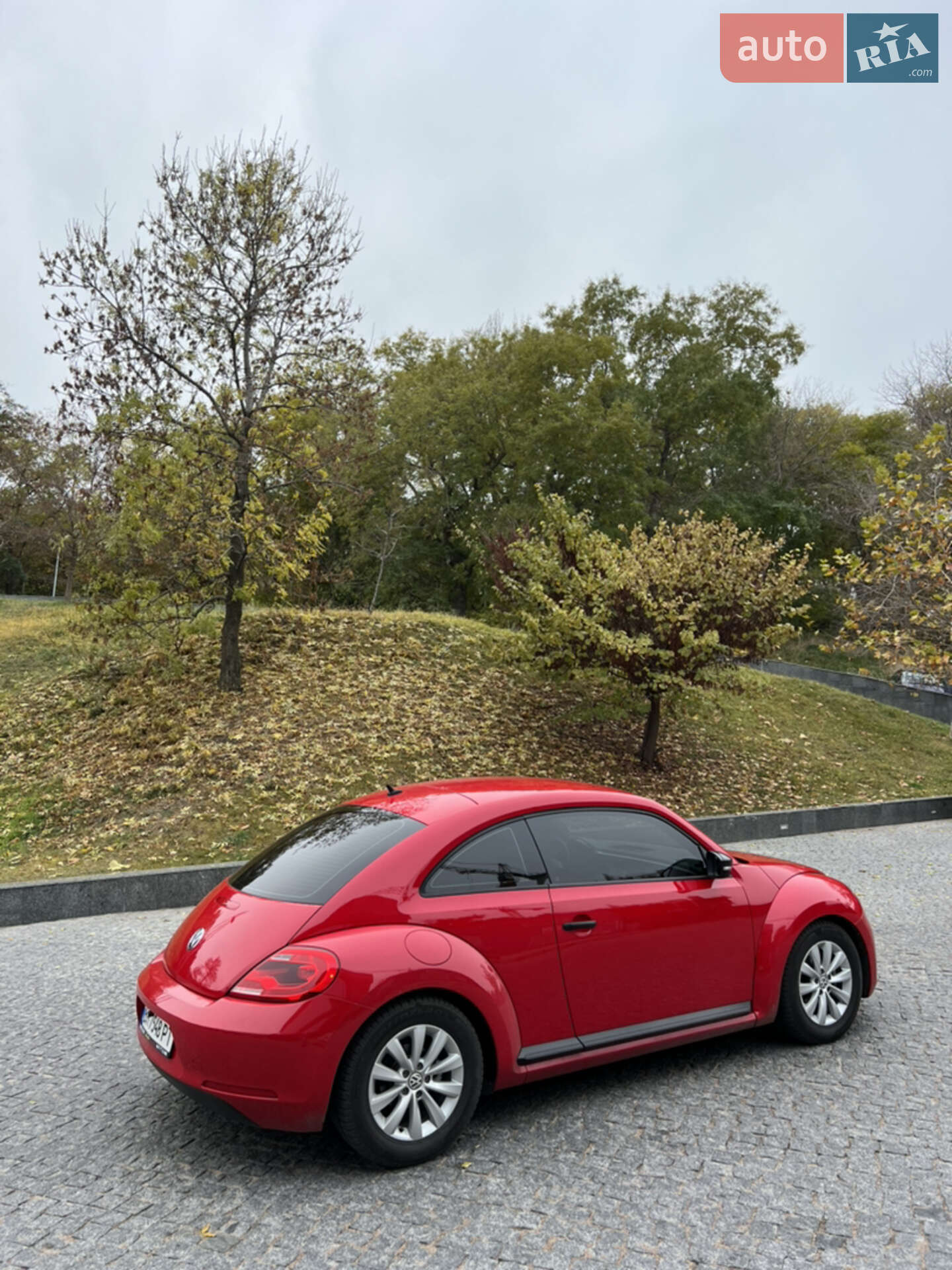 Volkswagen Beetle 2015 VIN 3VWF17AT9FM643250 фото оголошення 2 з 12