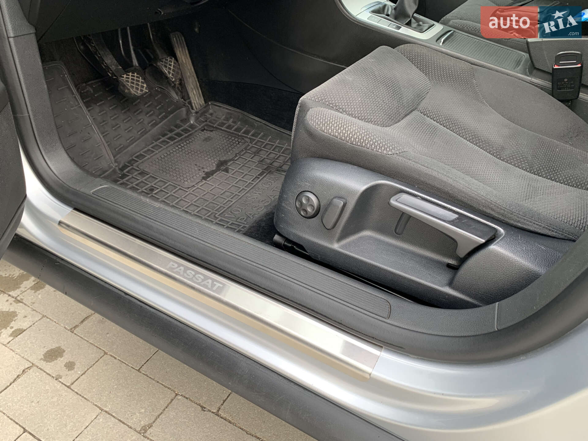 Volkswagen Passat 2010 VIN WVWZZZ3CZAE175282 фото оголошення 20 з 21