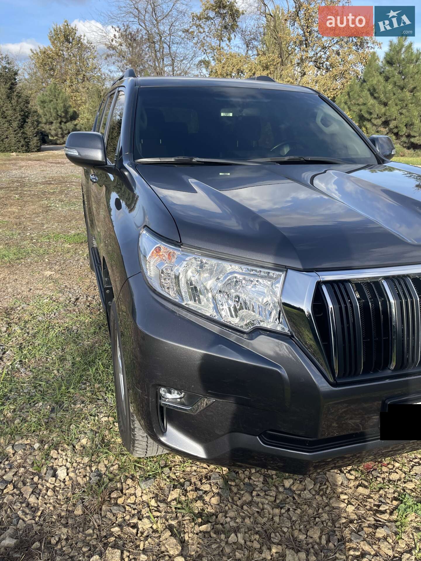 Toyota Land Cruiser Prado 2019 VIN JTEBX3FJ30K313811 фото оголошення 3 з 40