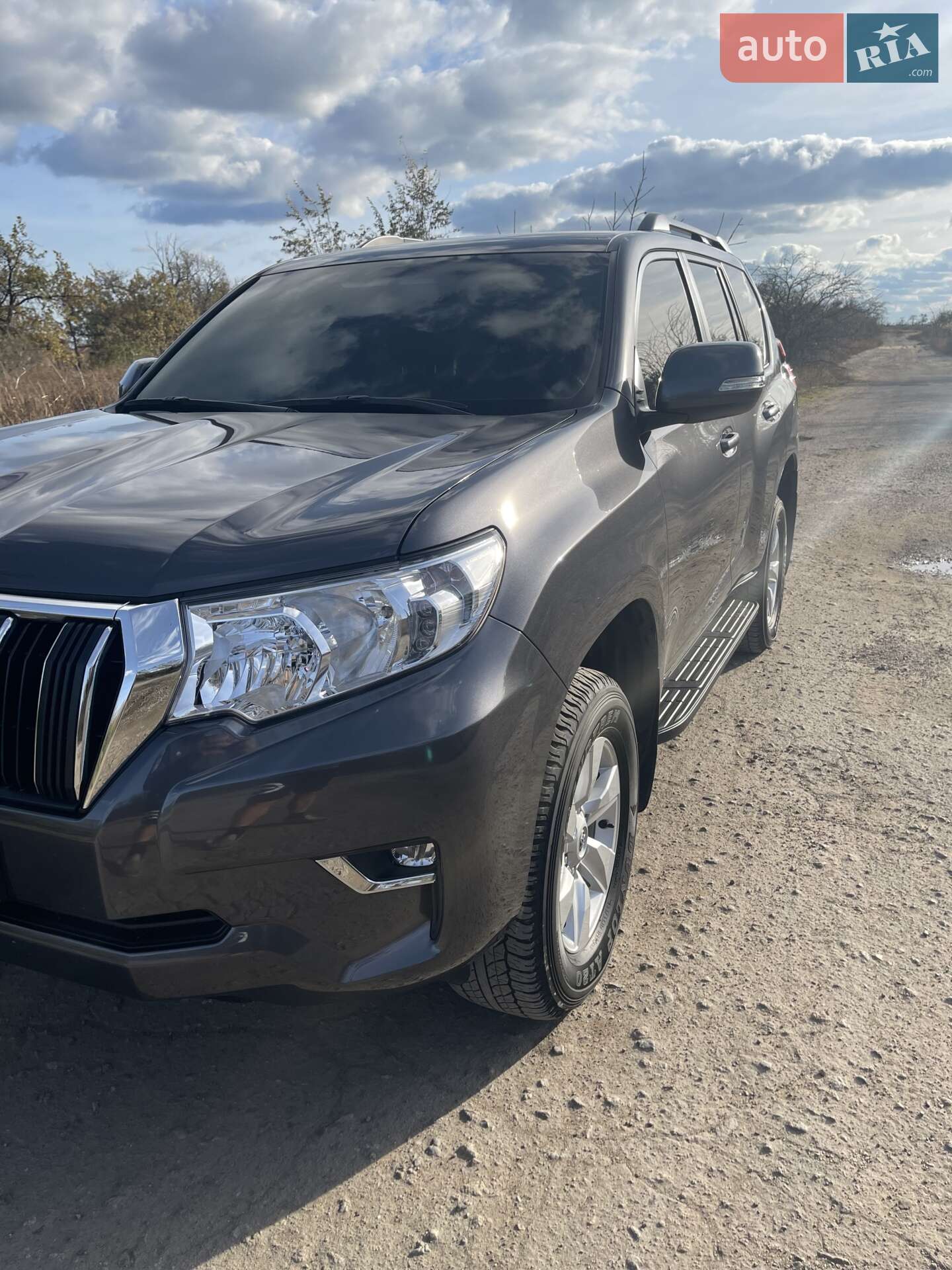 Toyota Land Cruiser Prado 2019 VIN JTEBX3FJ30K313811 фото оголошення 38 з 40