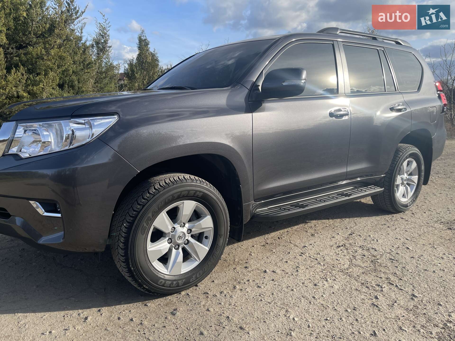 Toyota Land Cruiser Prado 2019 VIN JTEBX3FJ30K313811 фото оголошення 10 з 40