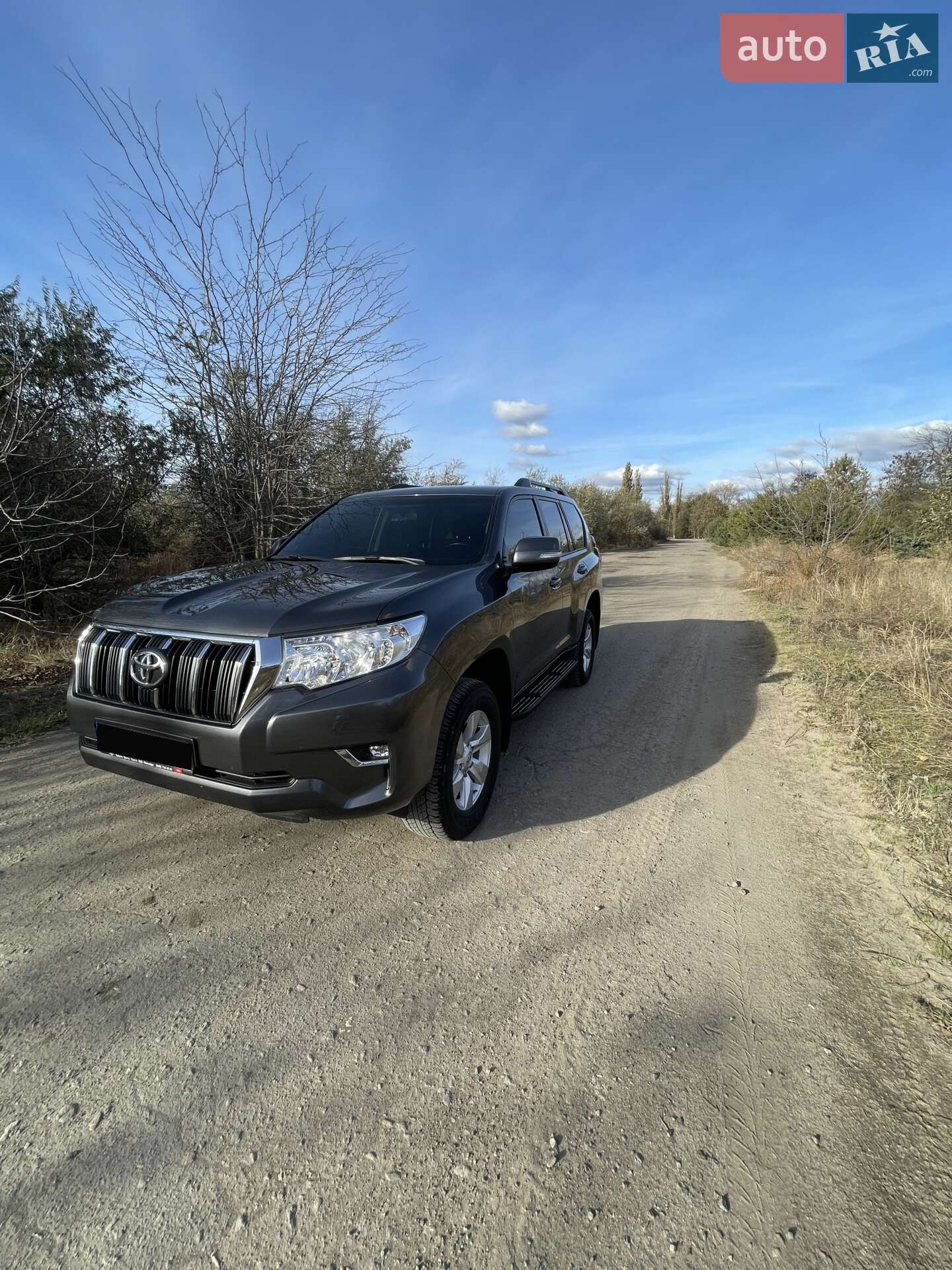 Toyota Land Cruiser Prado 2019 VIN JTEBX3FJ30K313811 фото оголошення 21 з 40