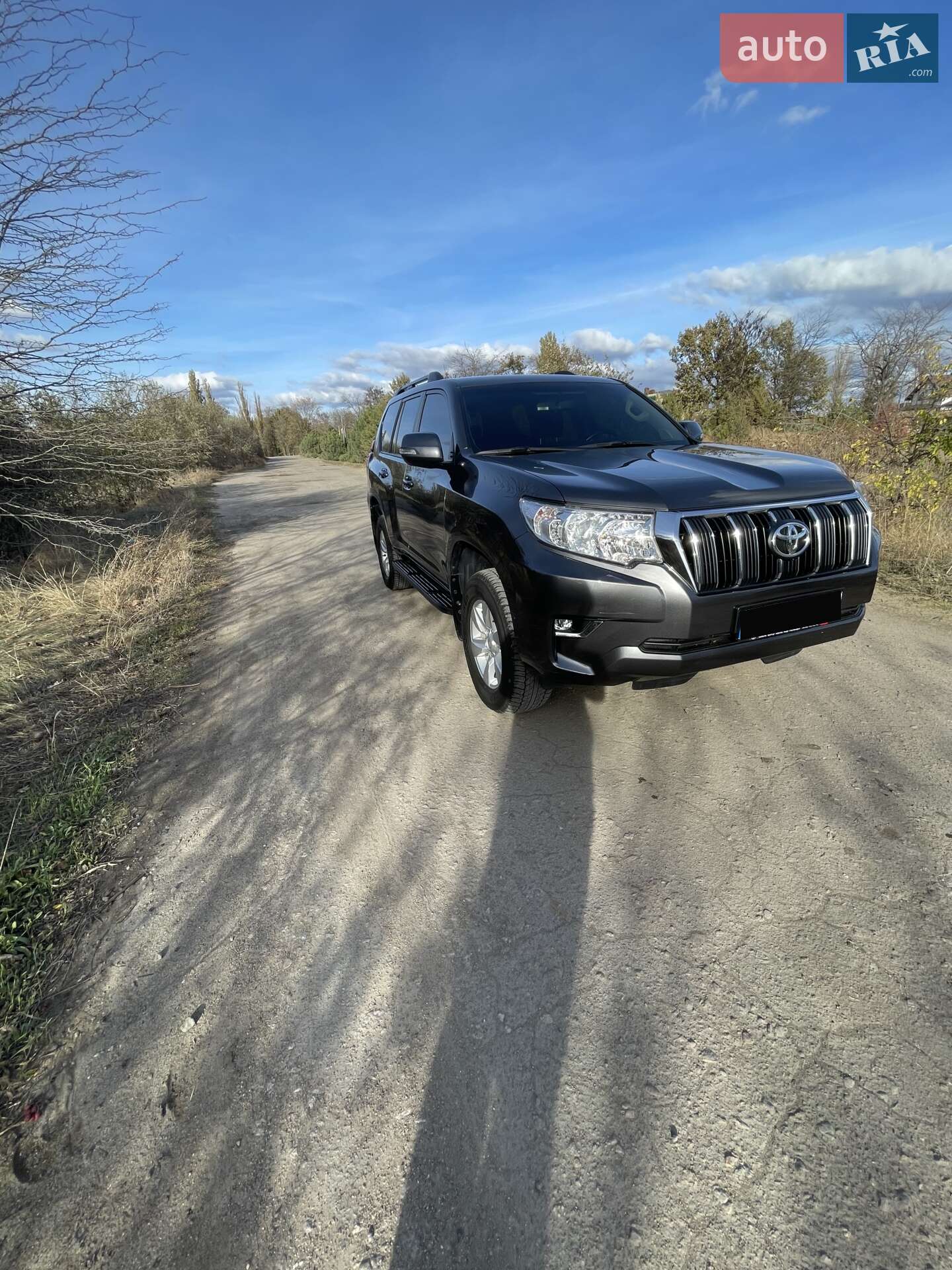 Toyota Land Cruiser Prado 2019 VIN JTEBX3FJ30K313811 фото оголошення 27 з 40