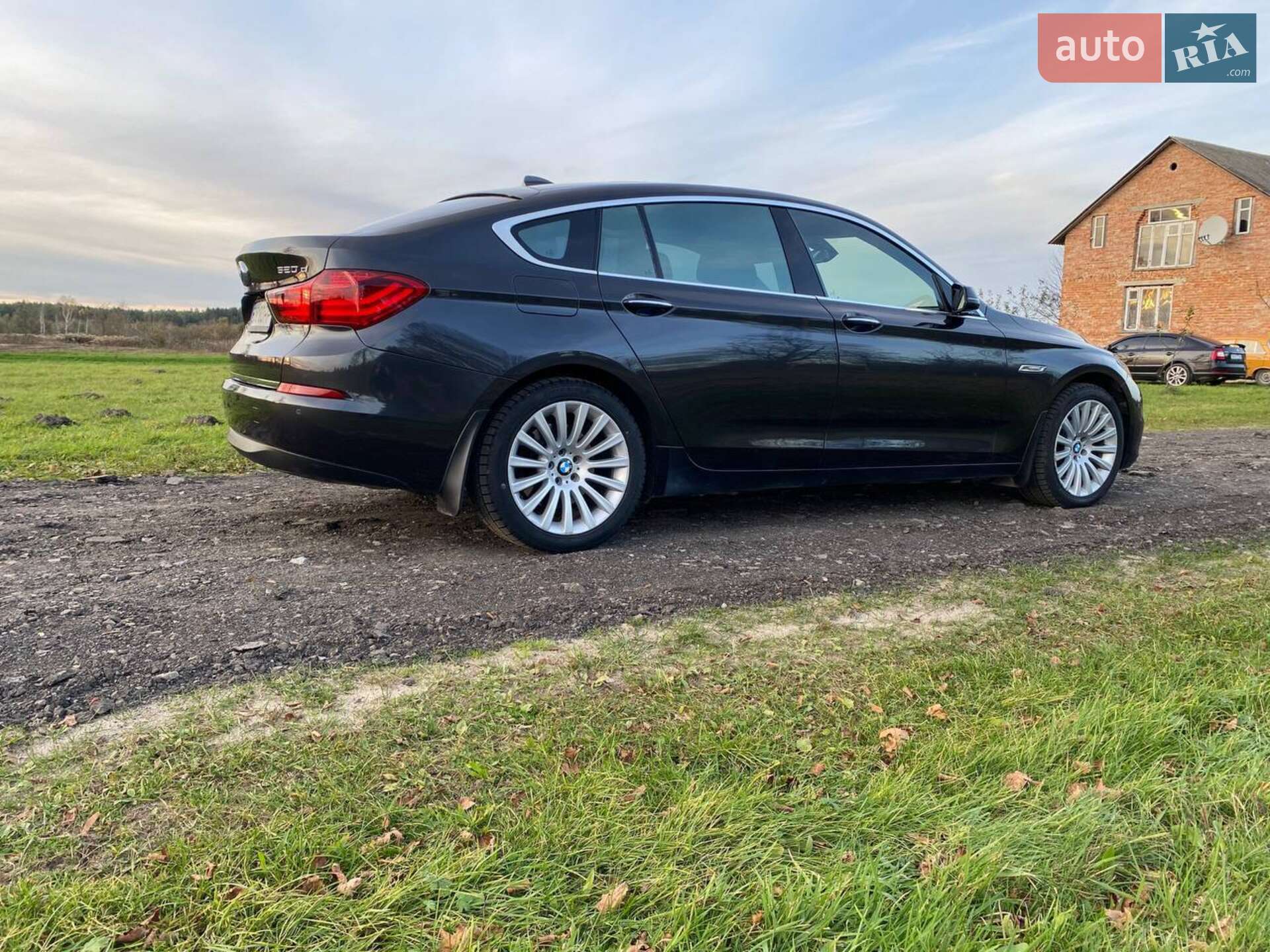 BMW 5 Series GT 2013 VIN WBA5N21050D494363 фото оголошення 13 з 38