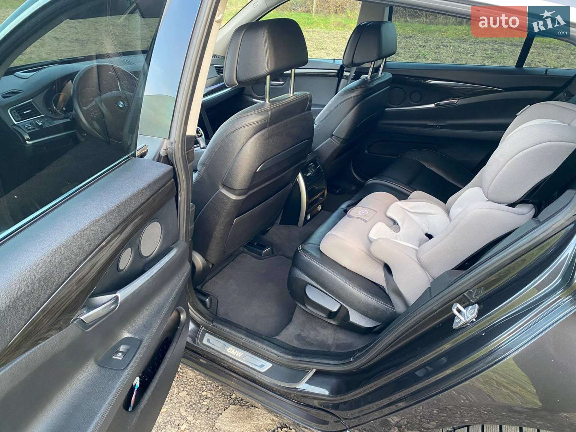 BMW 5 Series GT 2013 VIN WBA5N21050D494363 фото оголошення 29 з 38