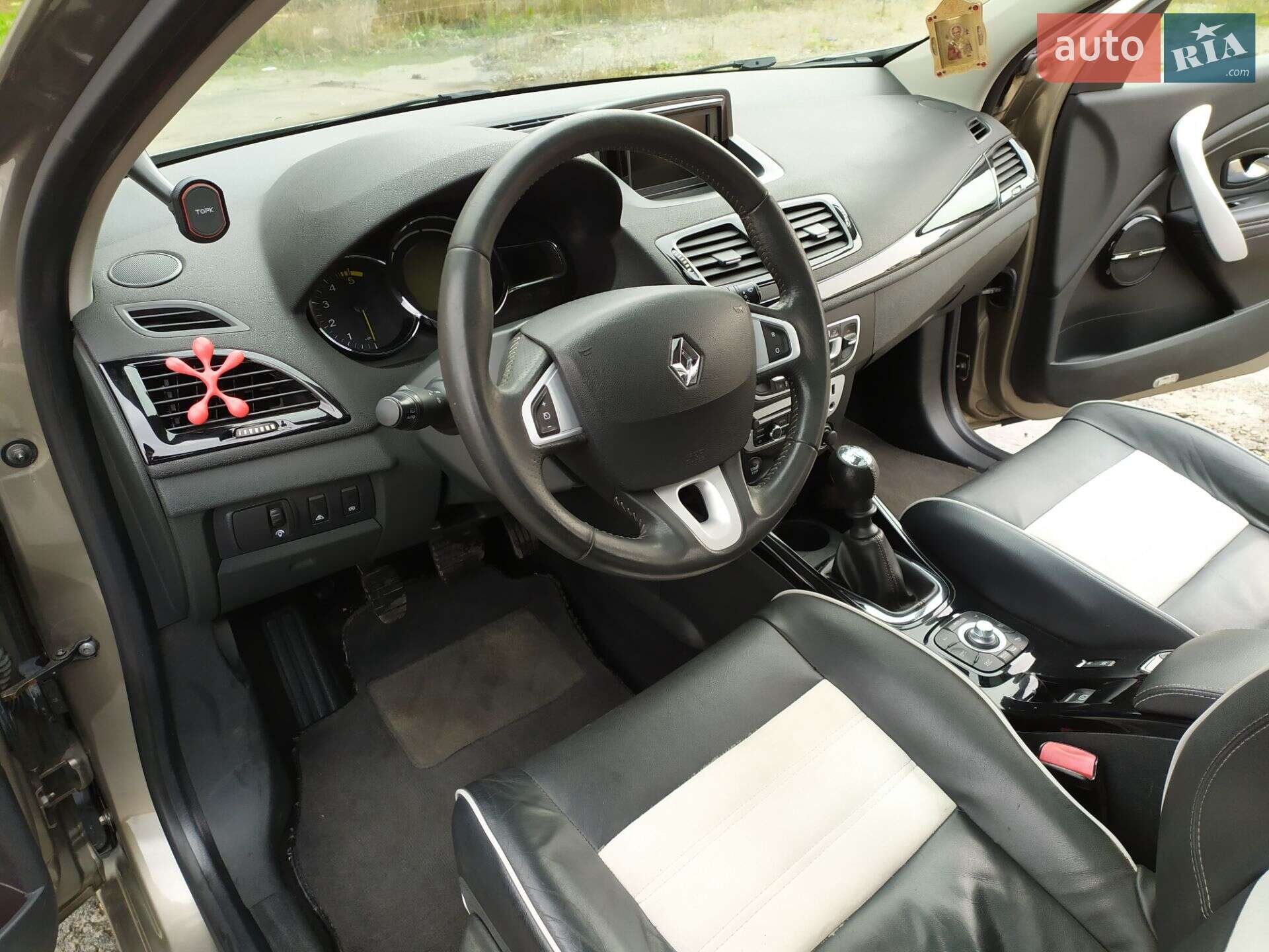 Renault Megane 2012 VIN VF1KZ140647321153 фото оголошення 2 з 26