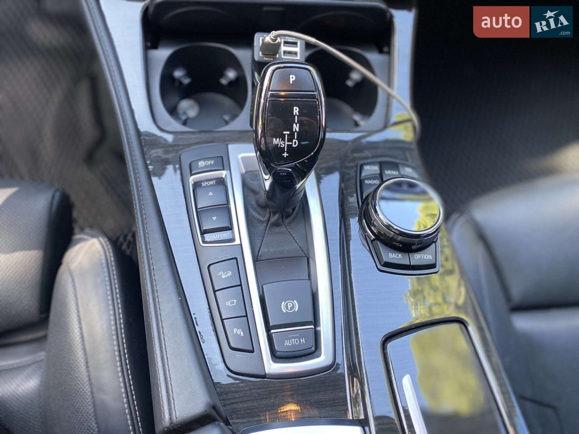 BMW 5 Series 2016 VIN WBAKP9C57GG587764 фото оголошення 18 з 20
