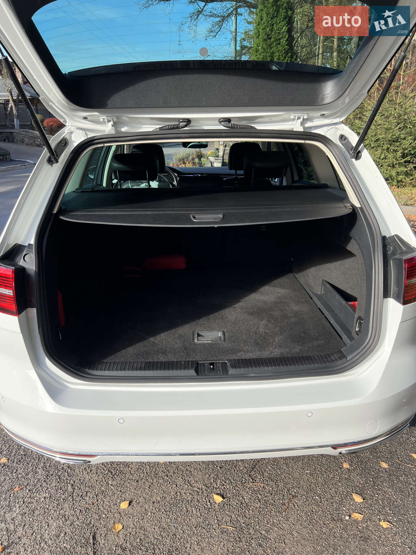 Volkswagen Passat 2015 VIN WVWZZZ3CZGE130532 фото оголошення 17 з 38