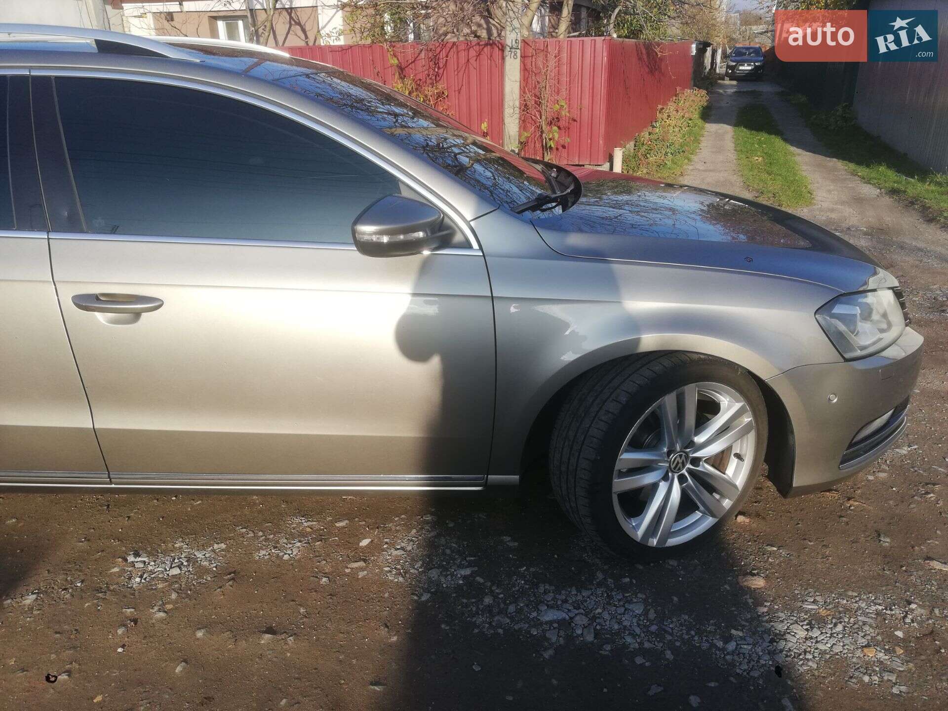 Volkswagen Passat 2011 VIN WVWZZZ3CZCE111946 фото оголошення 7 з 39