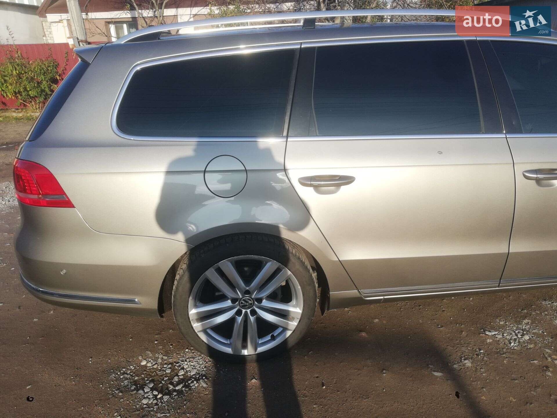Volkswagen Passat 2011 VIN WVWZZZ3CZCE111946 фото оголошення 8 з 39