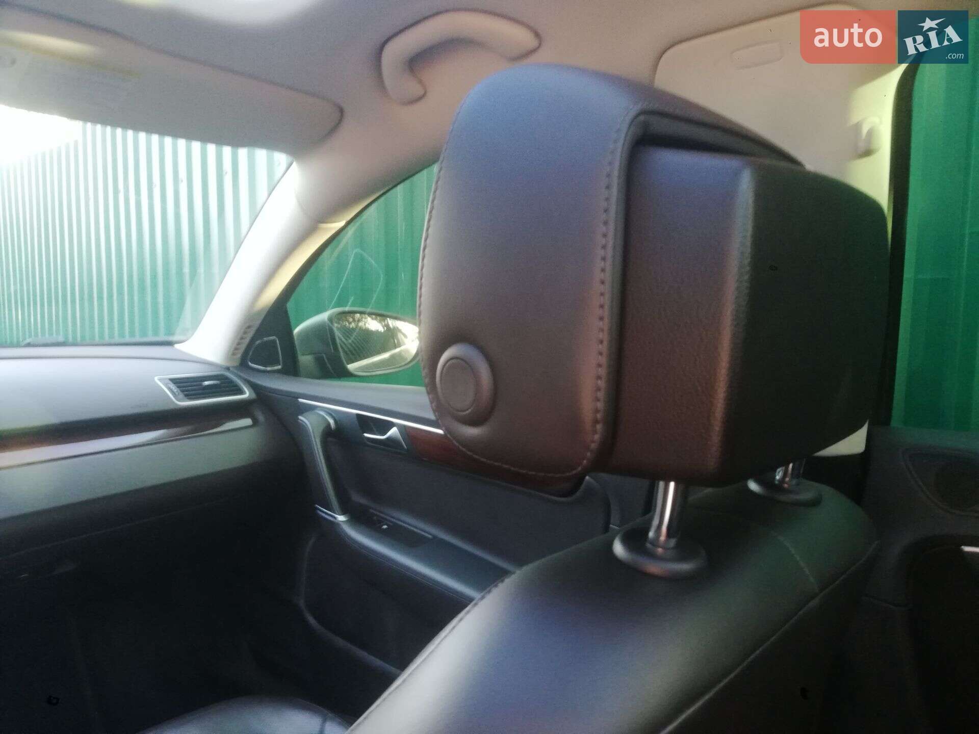 Volkswagen Passat 2011 VIN WVWZZZ3CZCE111946 фото оголошення 32 з 39