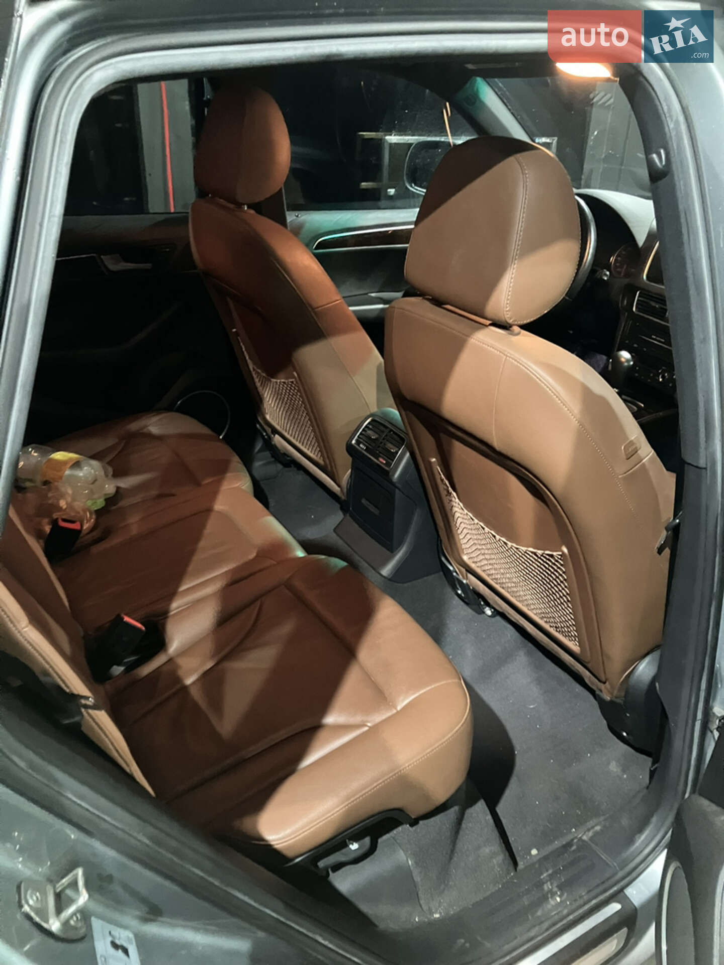 Audi Q5 2010 VIN WA1LFAFP8BA021370 фото оголошення 5 з 29