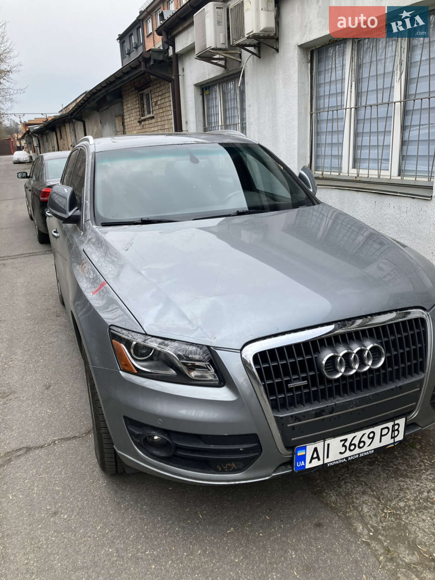 Audi Q5 2010 VIN WA1LFAFP8BA021370 фото оголошення 17 з 29