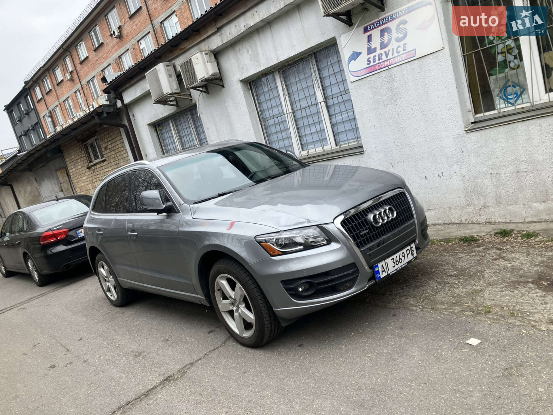 Audi Q5 2010 VIN WA1LFAFP8BA021370 фото оголошення 24 з 29