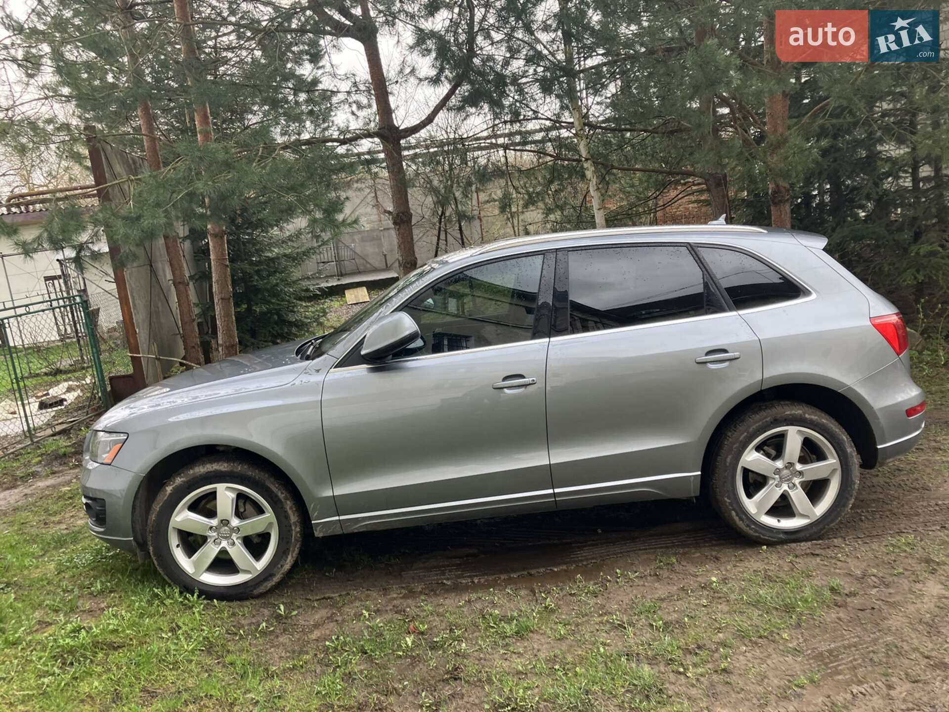 Audi Q5 2010 VIN WA1LFAFP8BA021370 фото оголошення 27 з 29